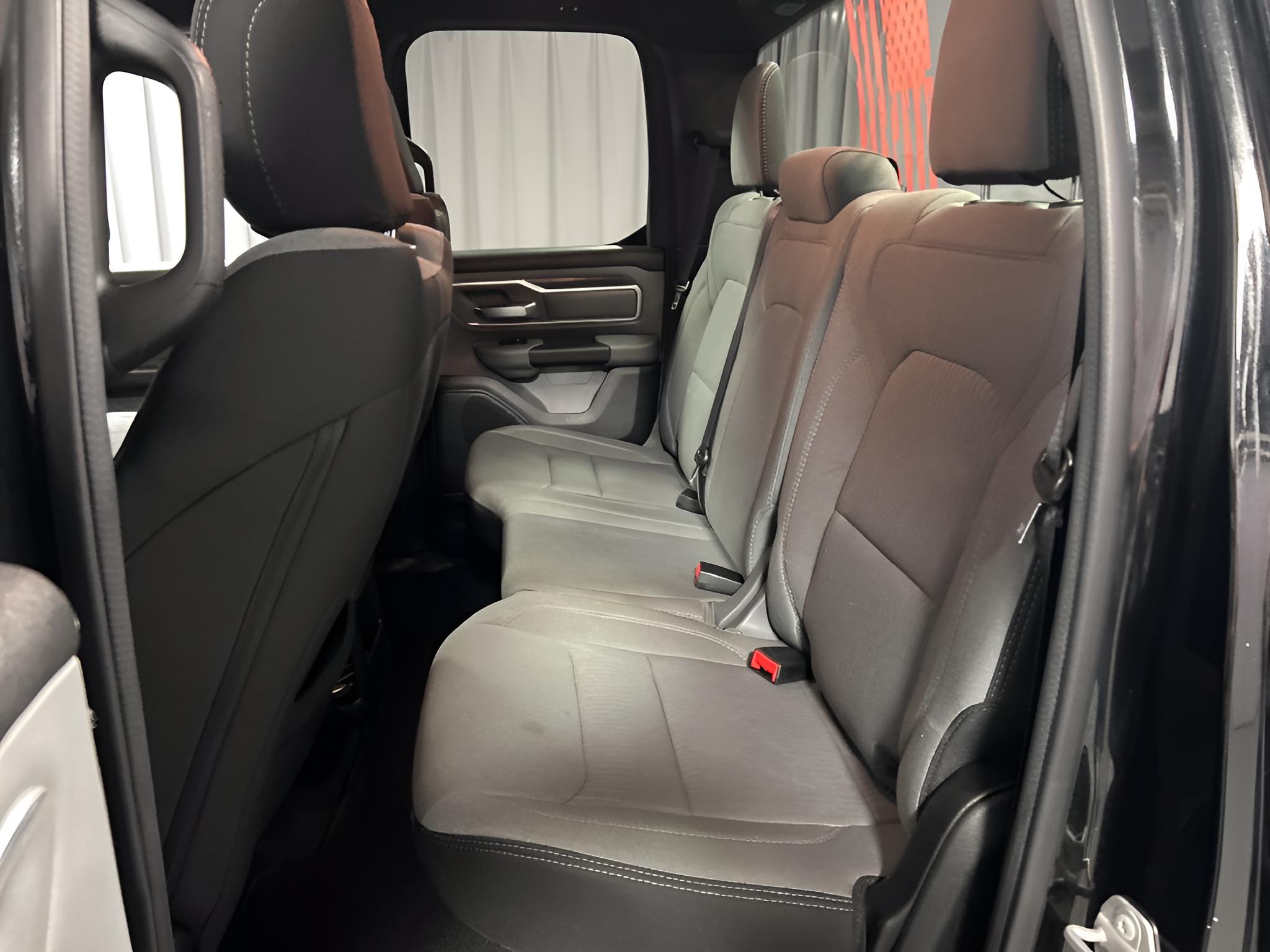 2023 RAM 1500 Big Horn Quad Cab 4x4 6'4' Box