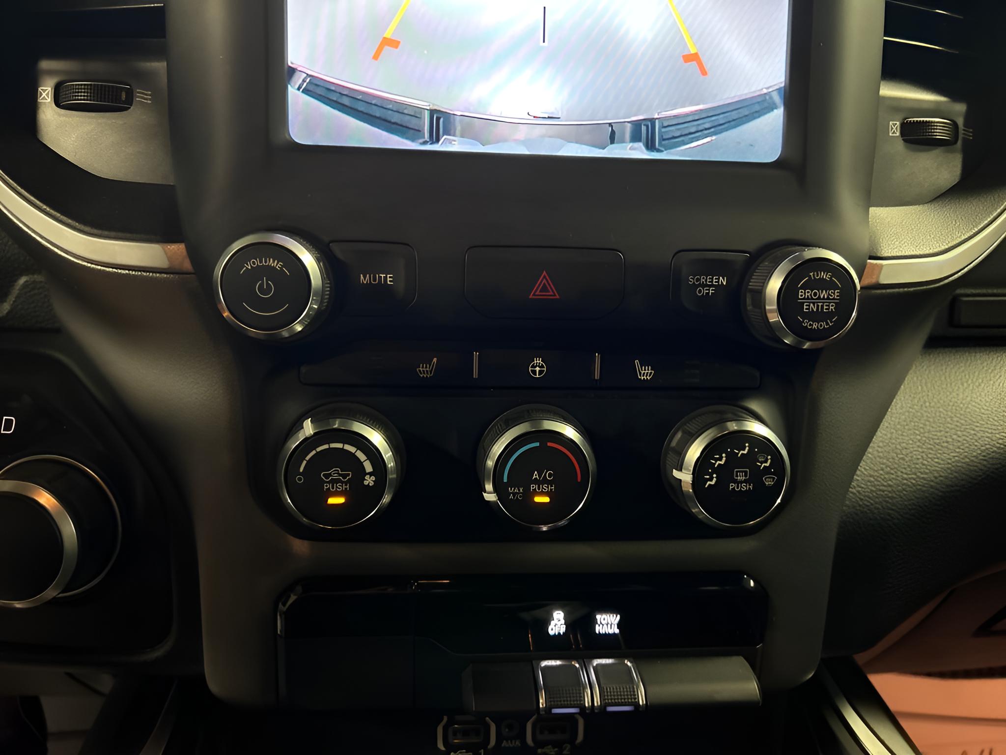 2023 RAM 1500 Big Horn Crew Cab 4x4 5'7' Box