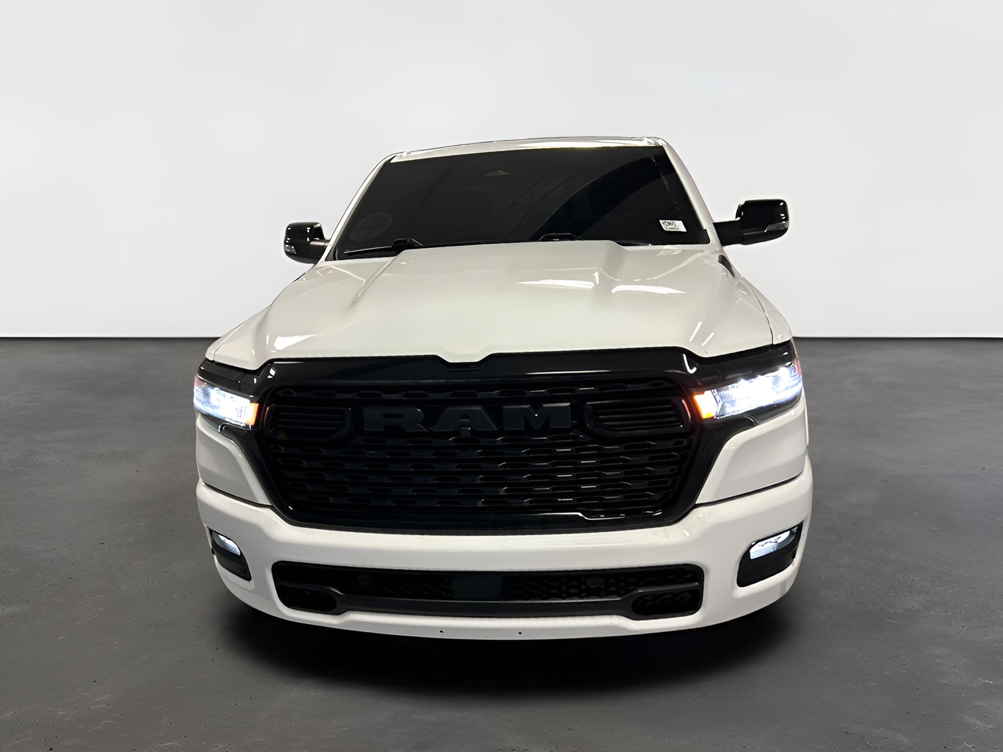 2025 RAM 1500 Big Horn Crew Cab 4x4 5'7' Box