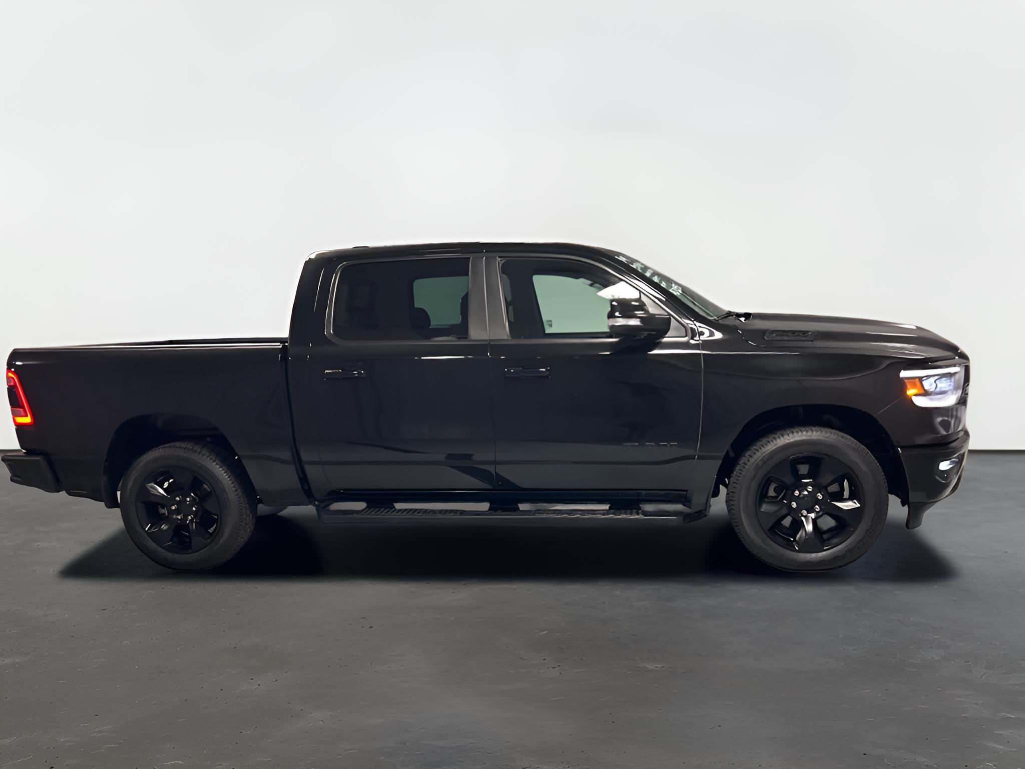 2019 RAM 1500 Big Horn/Lone Star Crew Cab 4x4 5'7' Box