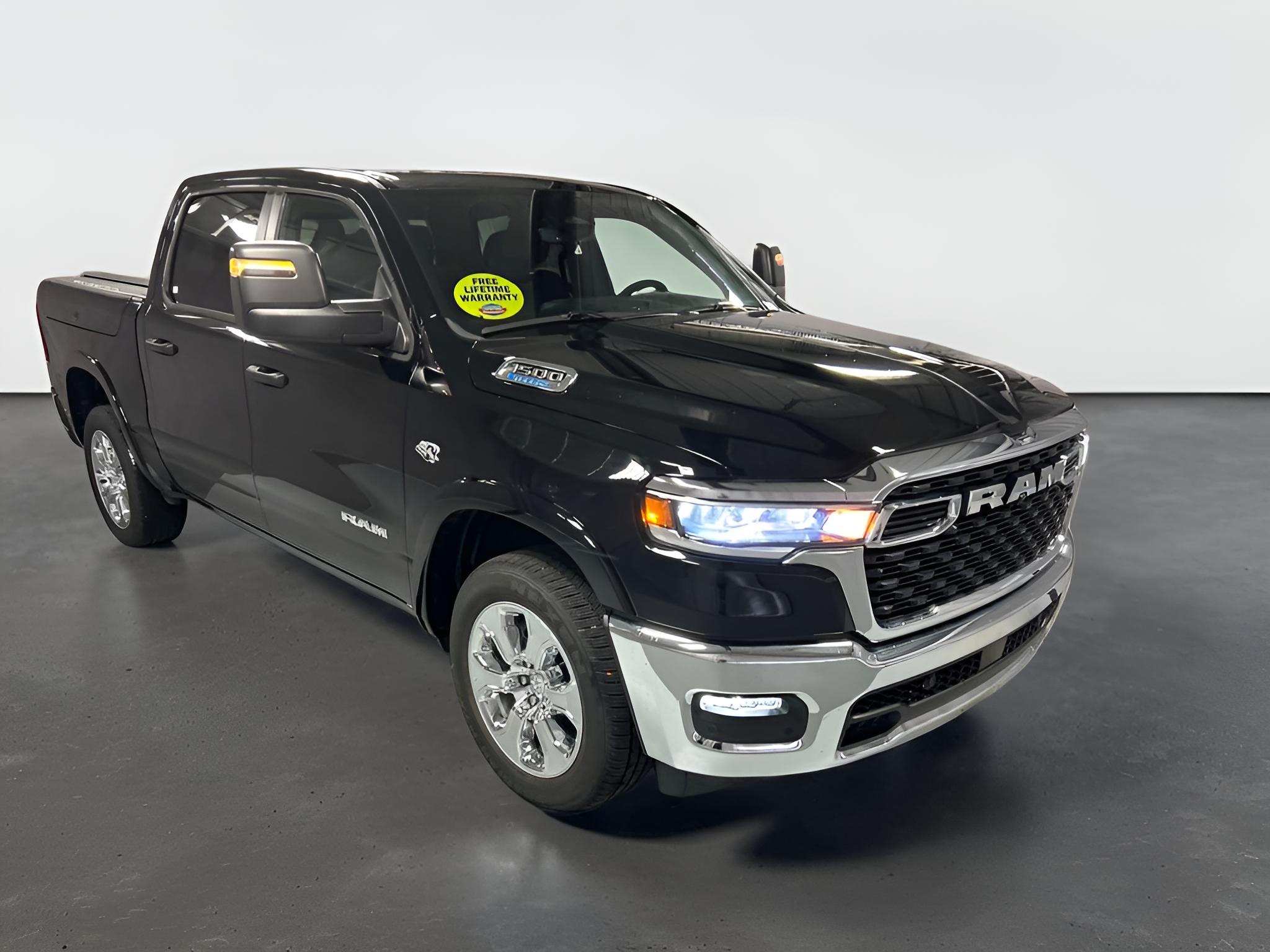 2026 RAM 1500 Big Horn Crew Cab 4x4 5'7' Box