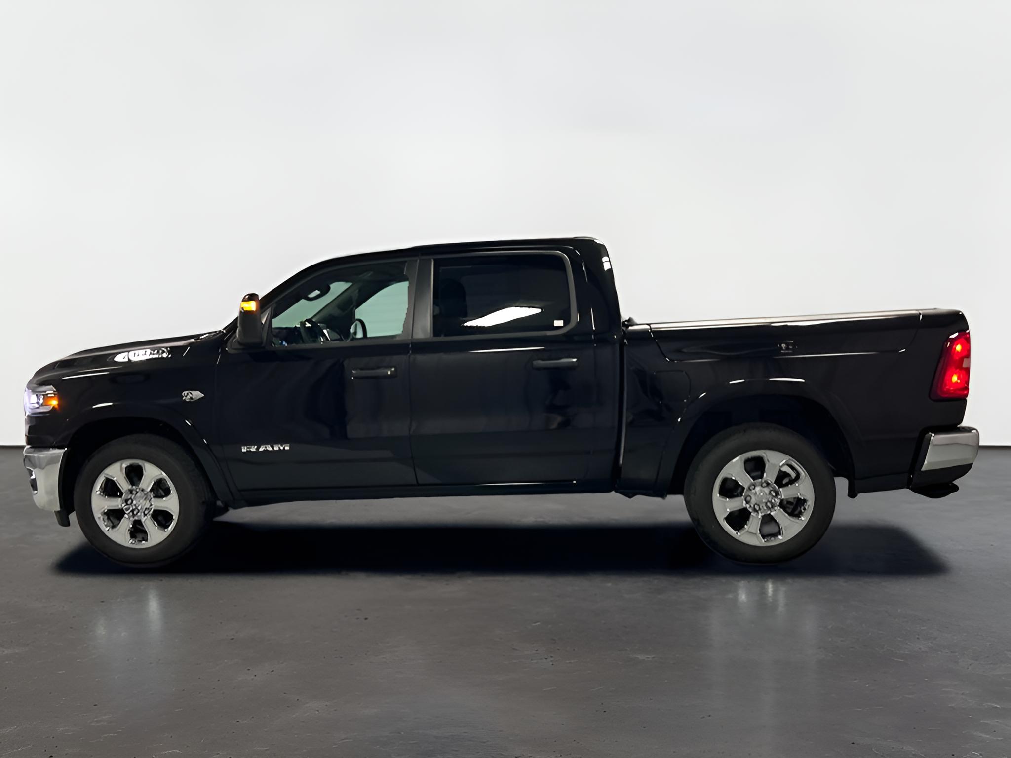 2026 RAM 1500 Big Horn Crew Cab 4x4 5'7' Box