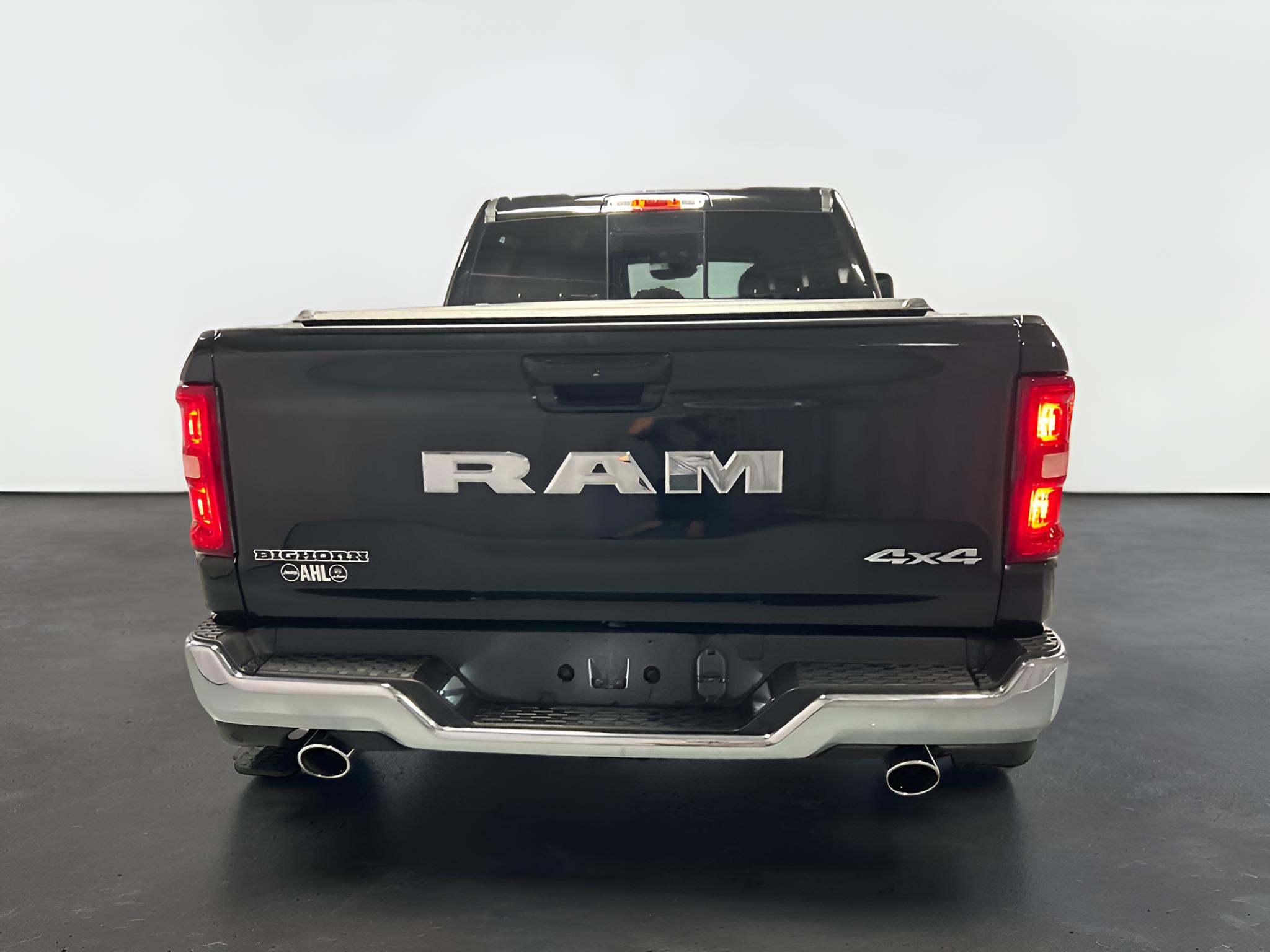 2026 RAM 1500 Big Horn Crew Cab 4x4 5'7' Box
