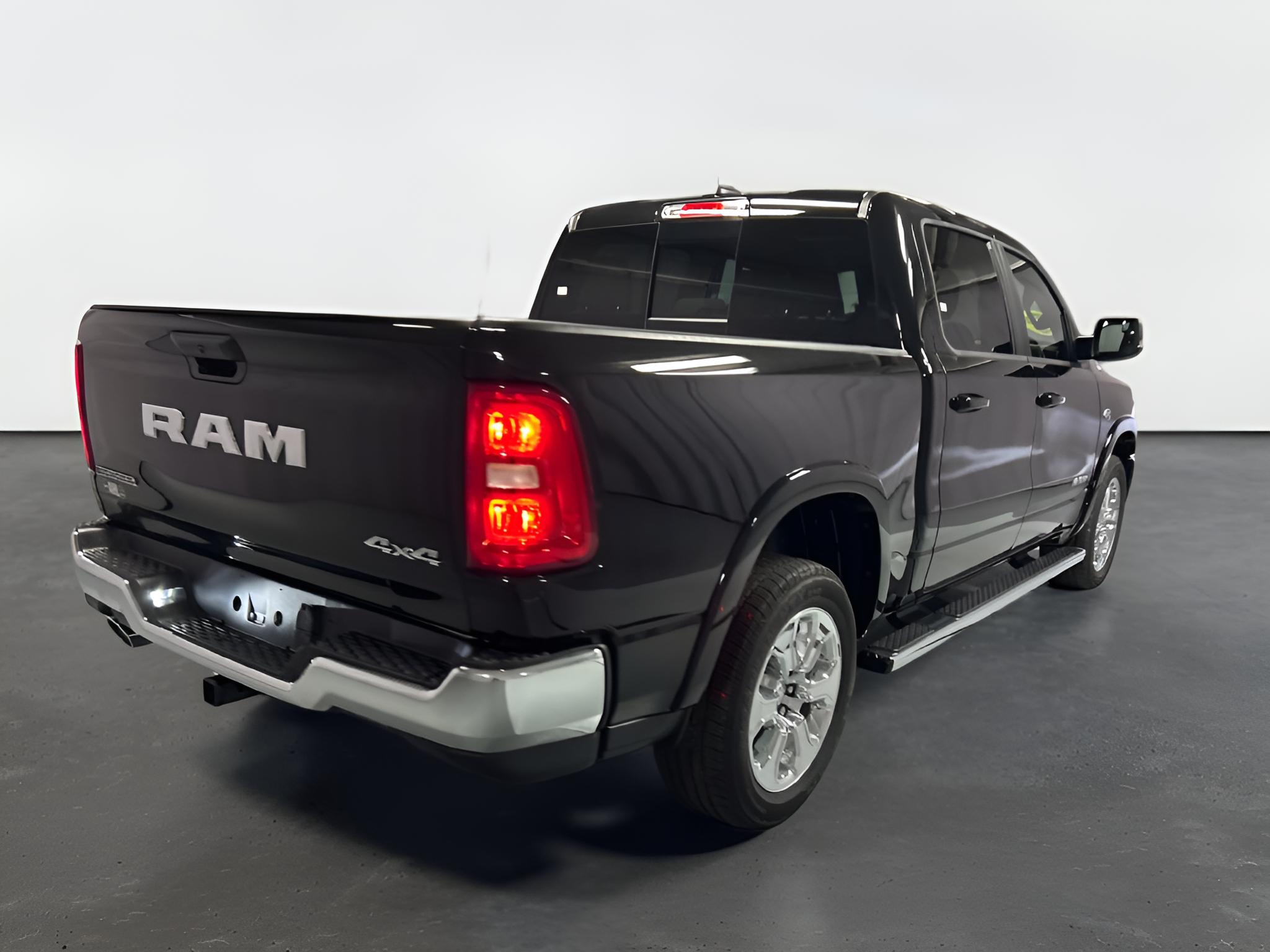 2027 RAM Ram 1500 RAM 1500 BIG HORN CREW CAB 4X4 5'7' BOX