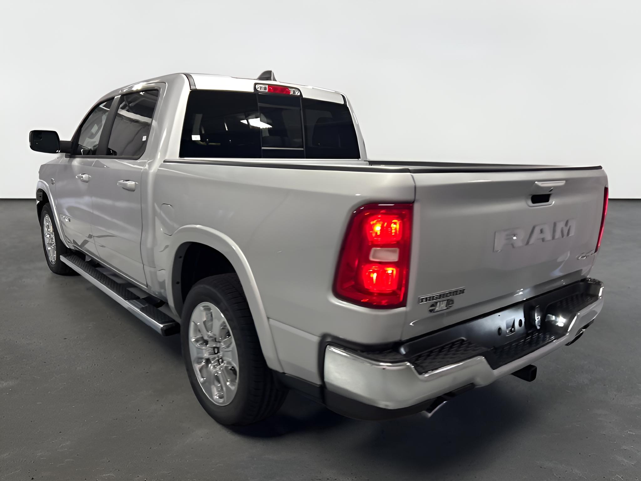 2027 RAM Ram 1500 RAM 1500 BIG HORN CREW CAB 4X4 5'7' BOX