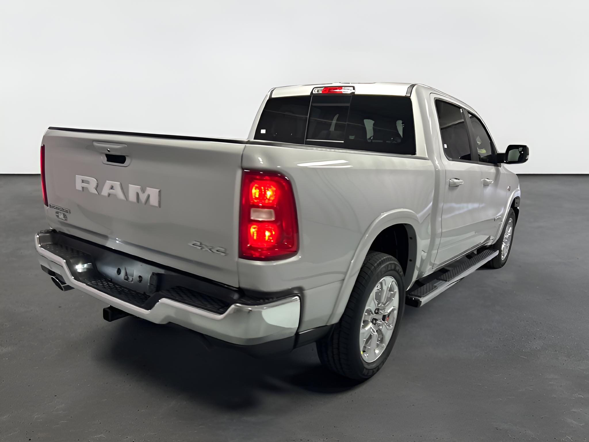 2027 RAM Ram 1500 RAM 1500 BIG HORN CREW CAB 4X4 5'7' BOX