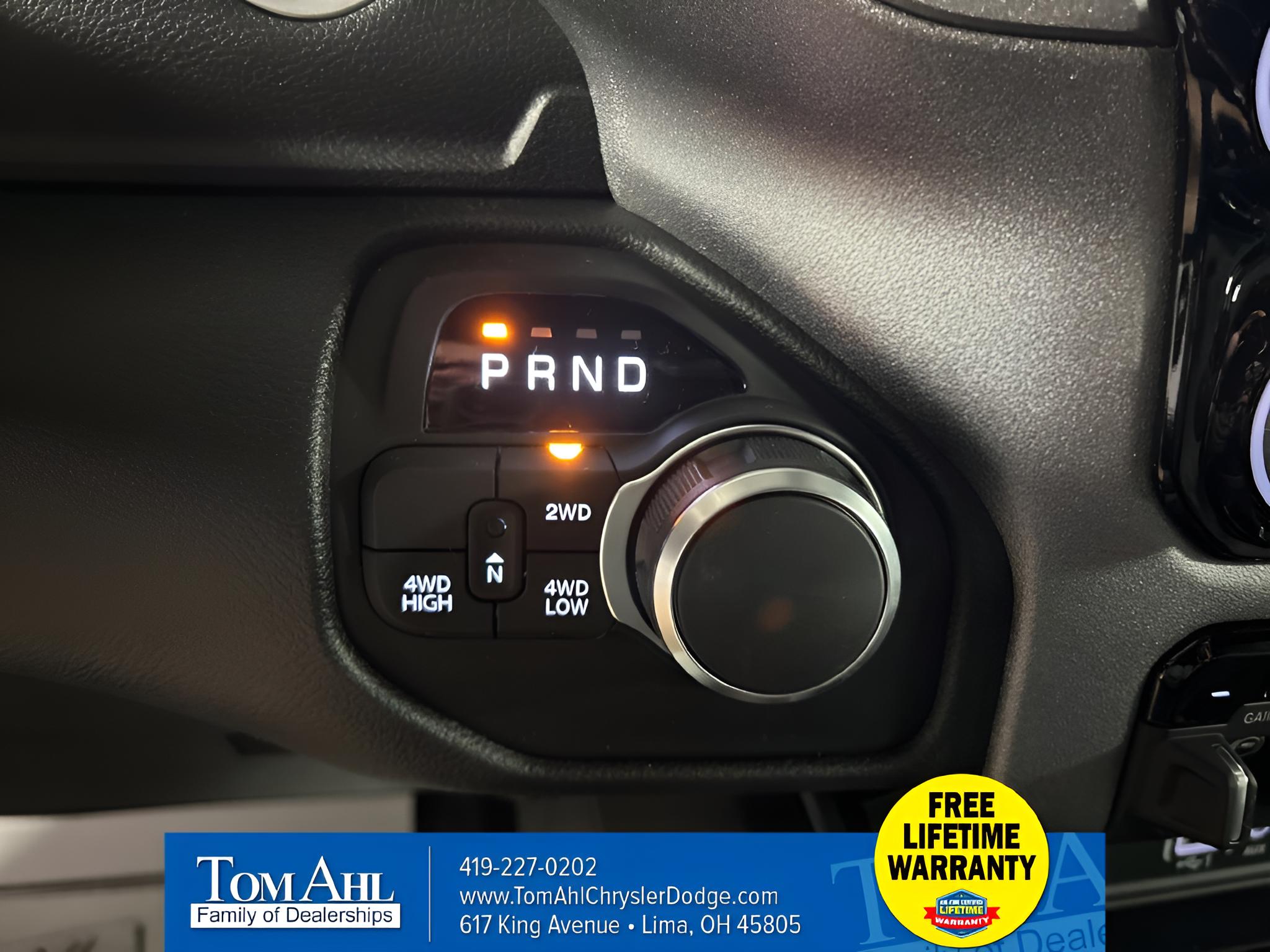 2027 RAM Ram 1500 RAM 1500 EXPRESS CREW CAB 4X4 5'7' BOX