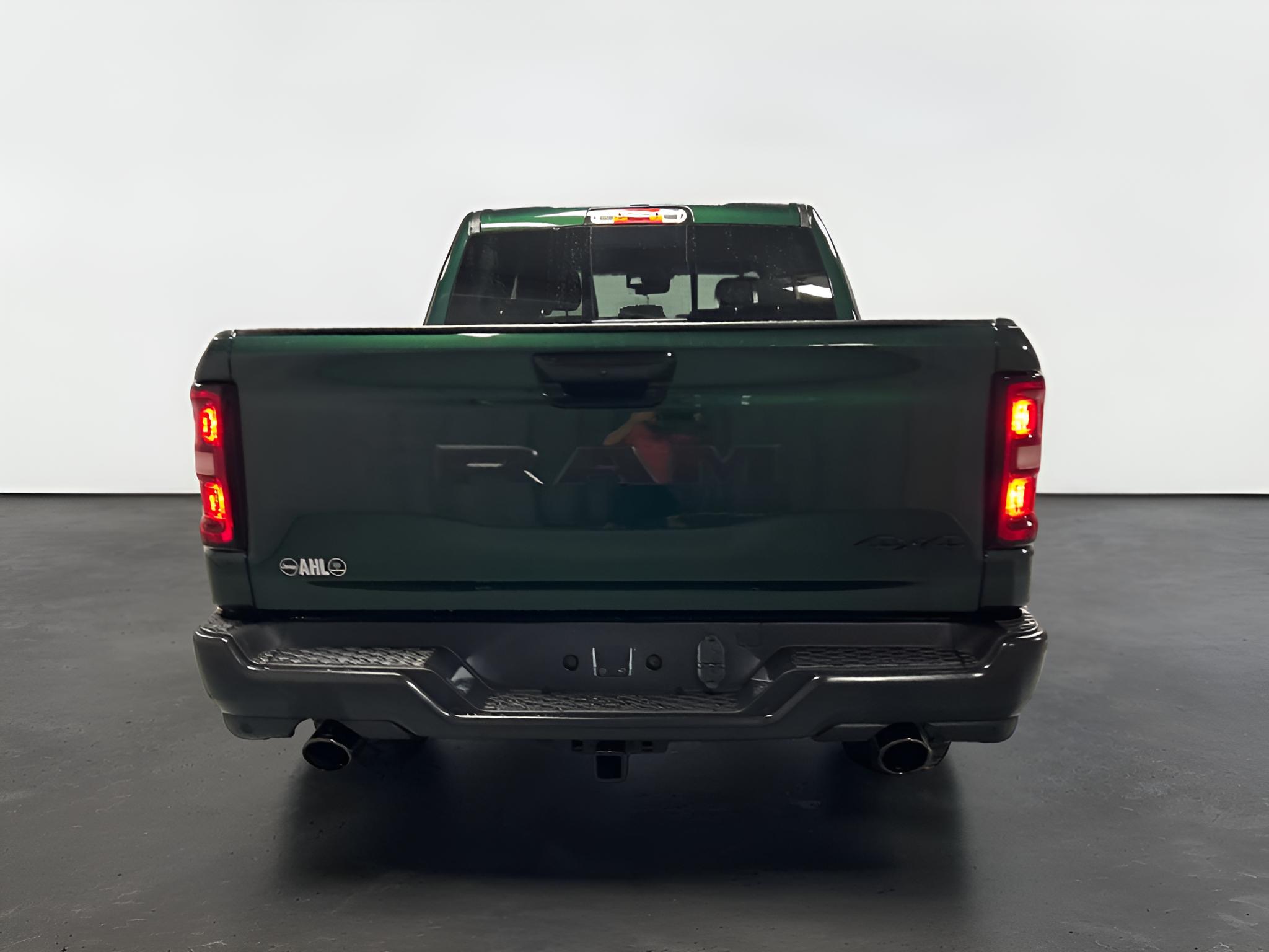 2026 RAM Ram 1500 RAM 1500 WARLOCK CREW CAB 4X4 5'7' BOX
