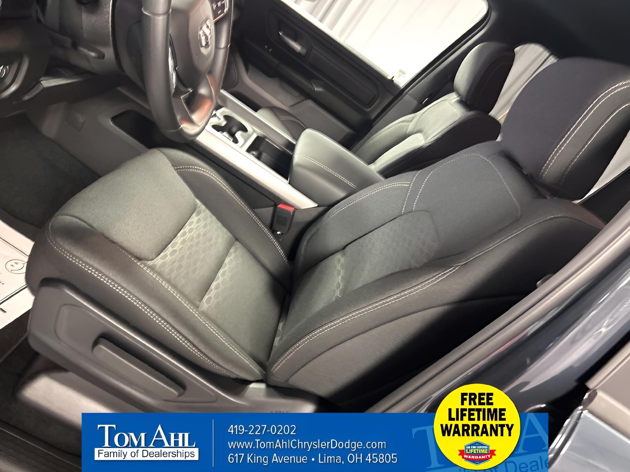 2027 RAM Ram 1500 RAM 1500 EXPRESS CREW CAB 4X4 5'7' BOX