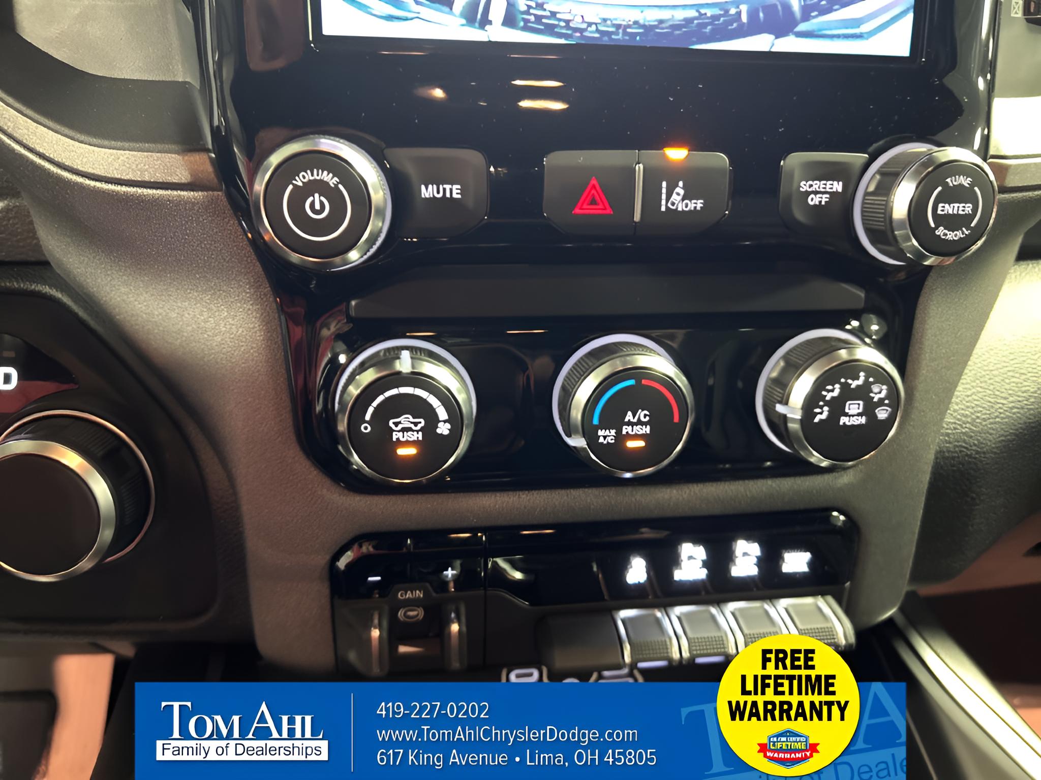 2027 RAM Ram 1500 RAM 1500 EXPRESS CREW CAB 4X4 5'7' BOX