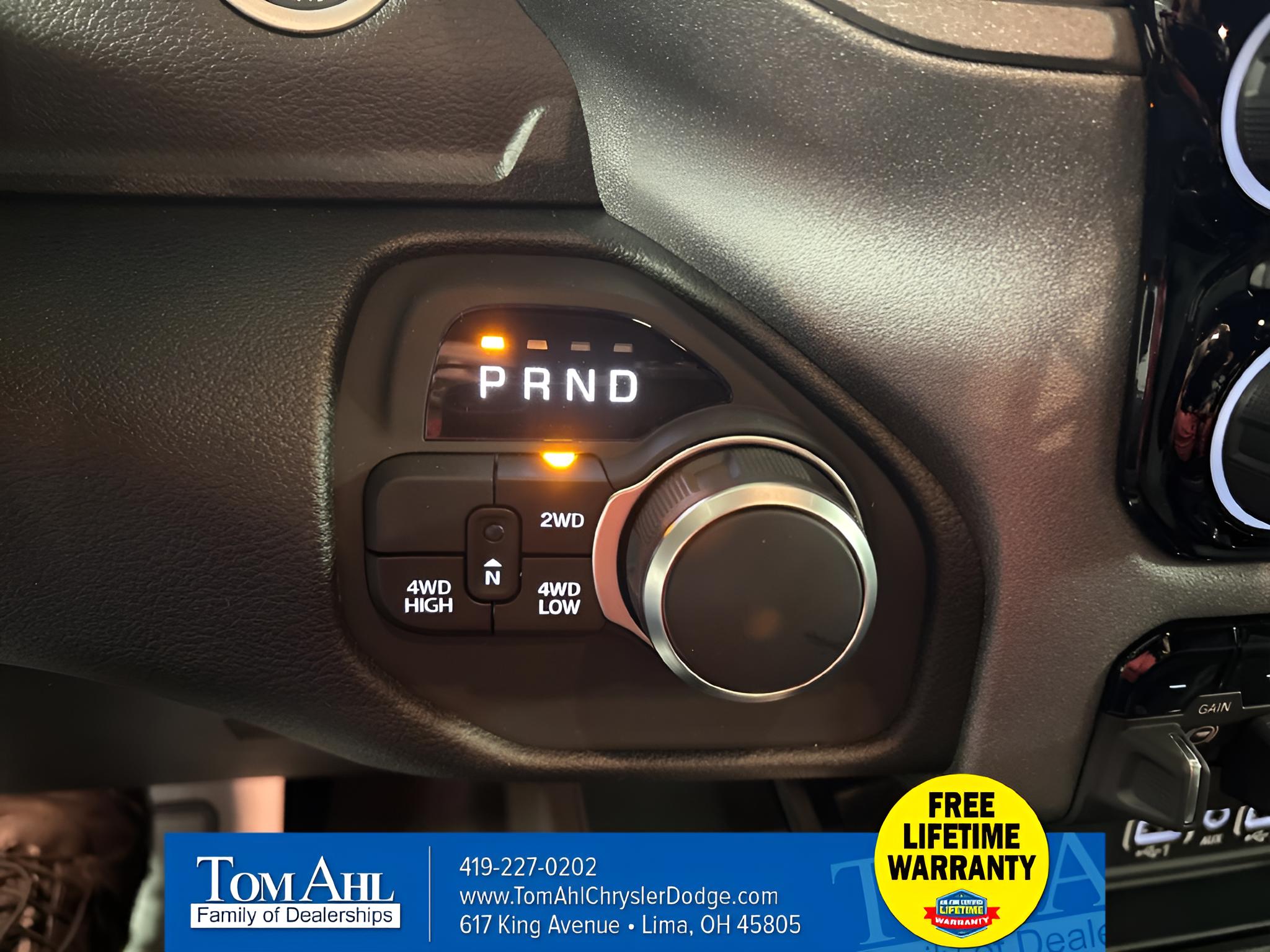 2027 RAM Ram 1500 RAM 1500 EXPRESS CREW CAB 4X4 5'7' BOX