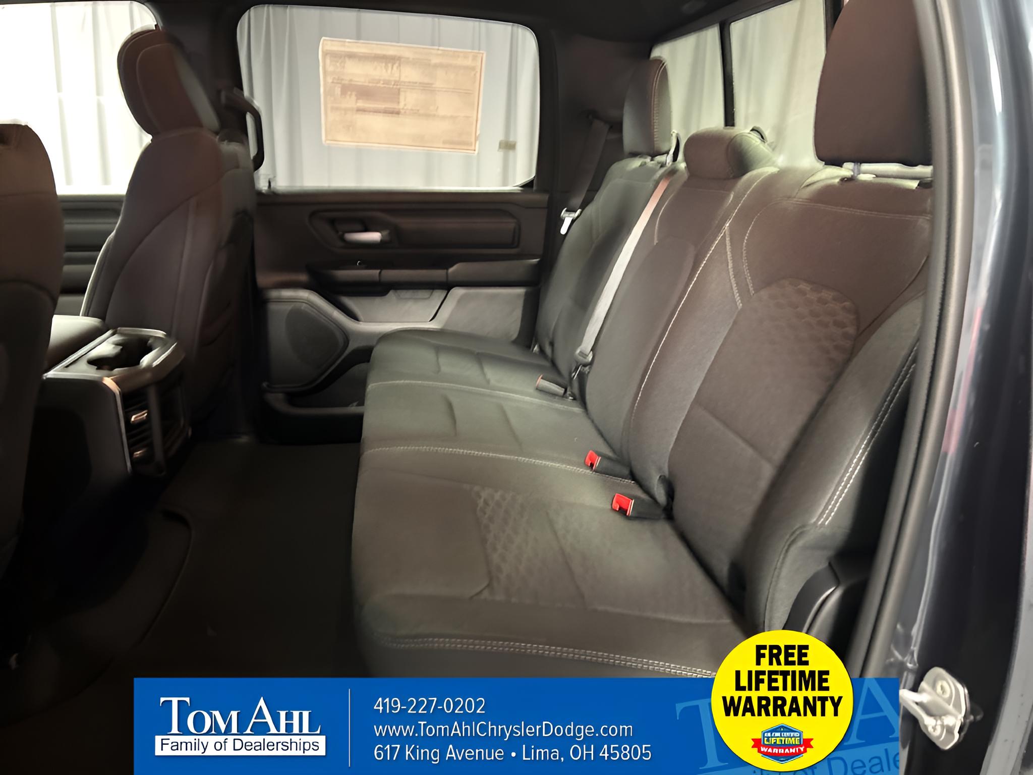 2027 RAM Ram 1500 RAM 1500 EXPRESS CREW CAB 4X4 5'7' BOX