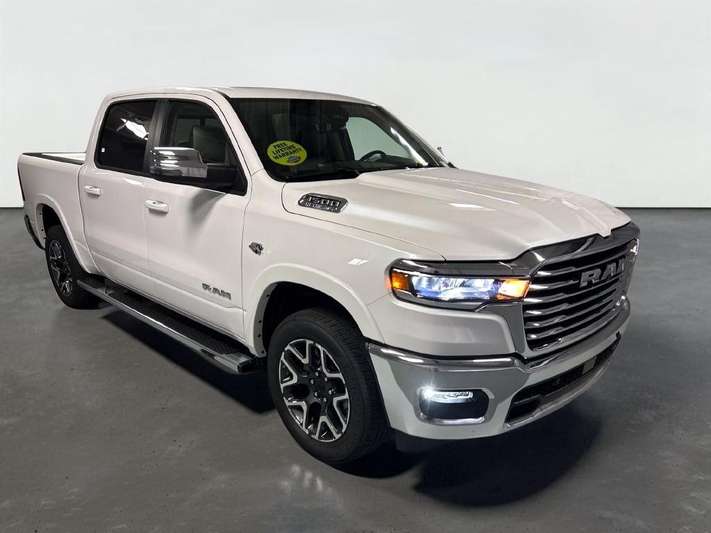 2027 RAM Ram 1500 RAM 1500 LARAMIE CREW CAB 4X4 5'7' BOX