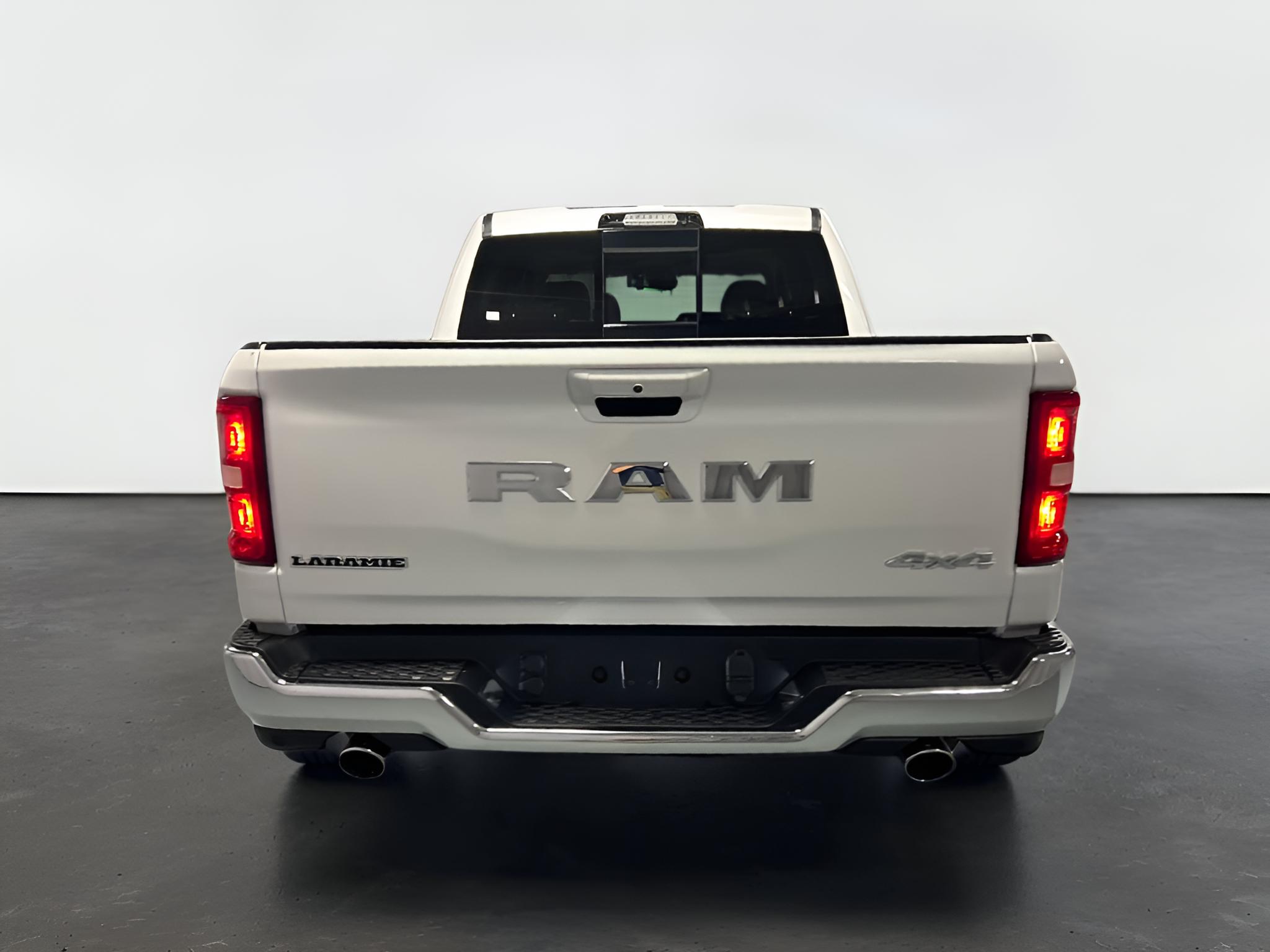 2027 RAM Ram 1500 RAM 1500 LARAMIE CREW CAB 4X4 5'7' BOX