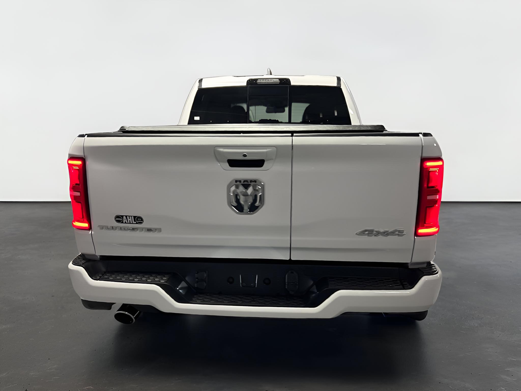 2027 RAM Ram 1500 RAM 1500 TUNGSTEN CREW CAB 4X4 5'7' BOX