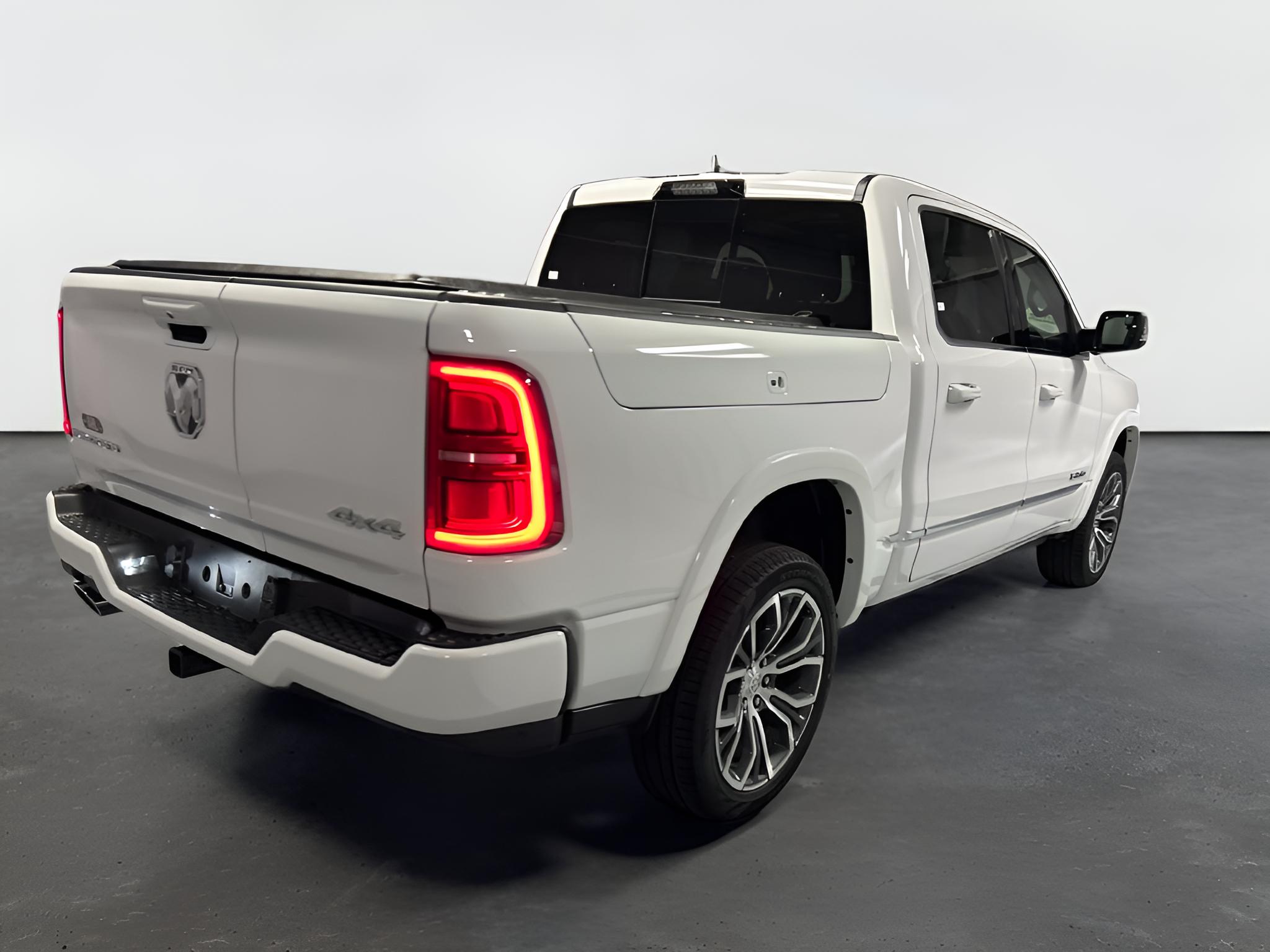 2027 RAM Ram 1500 RAM 1500 TUNGSTEN CREW CAB 4X4 5'7' BOX