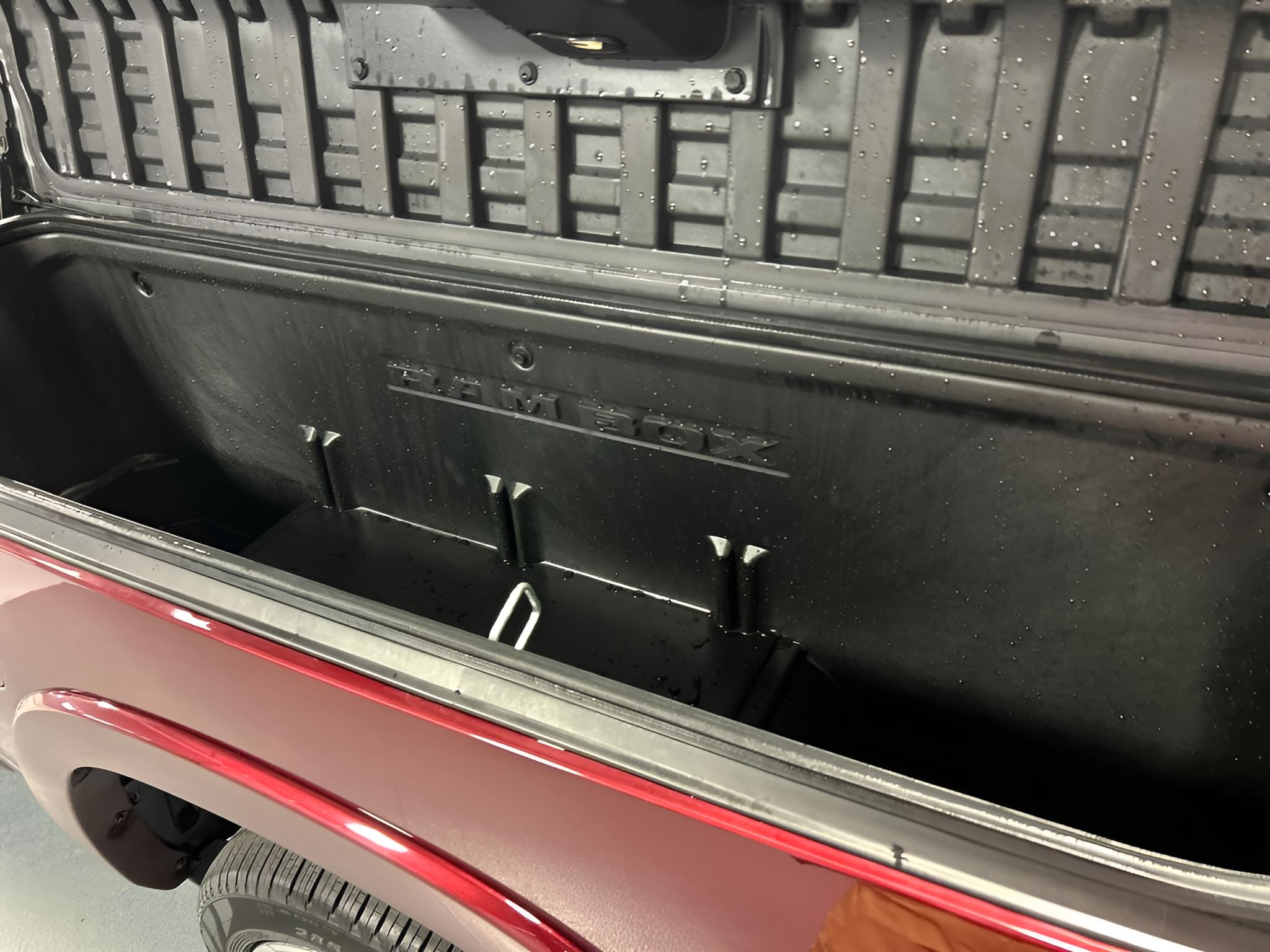 2025 RAM 1500 Tungsten Crew Cab 4x4 5'7' Box