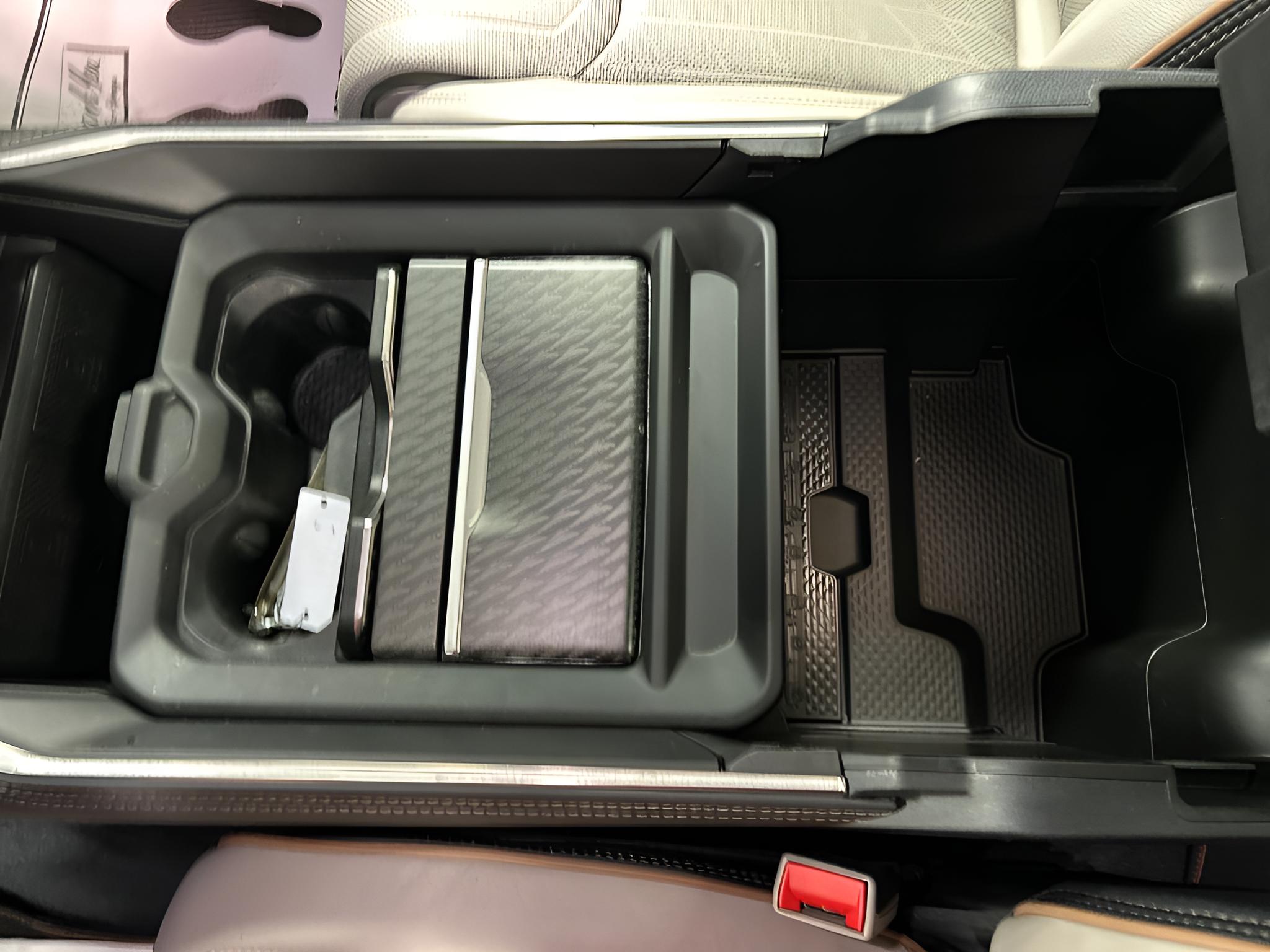 2025 RAM 1500 Tungsten Crew Cab 4x4 5'7' Box
