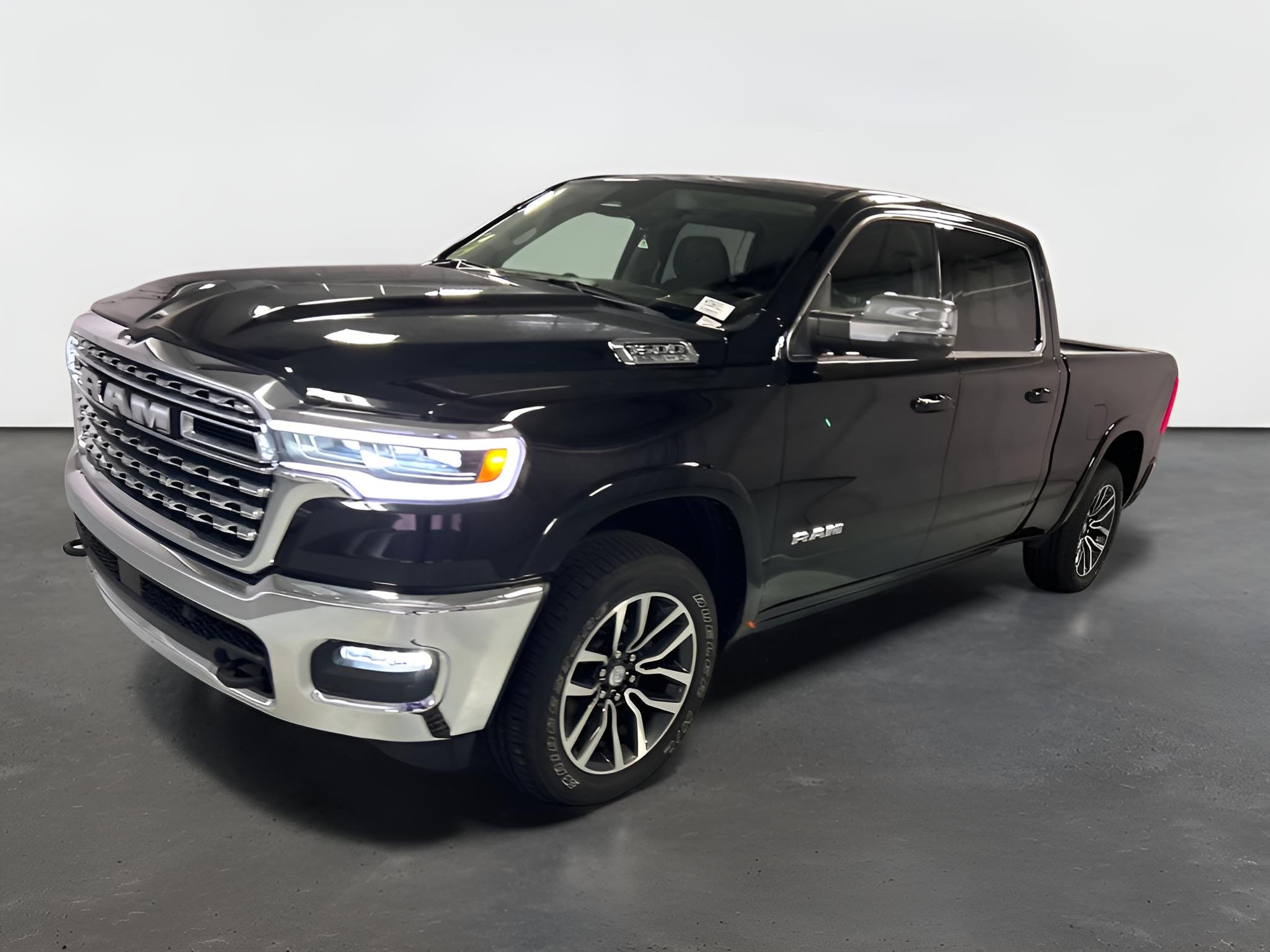 2025 RAM 1500 Limited Longhorn Crew Cab 4x4 6'4' Box