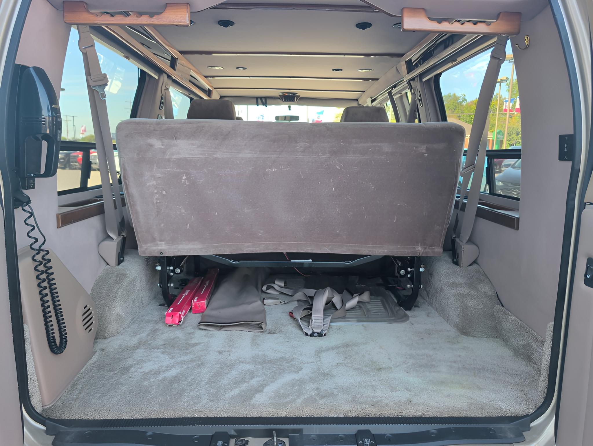 1999 Ford E-150 RV