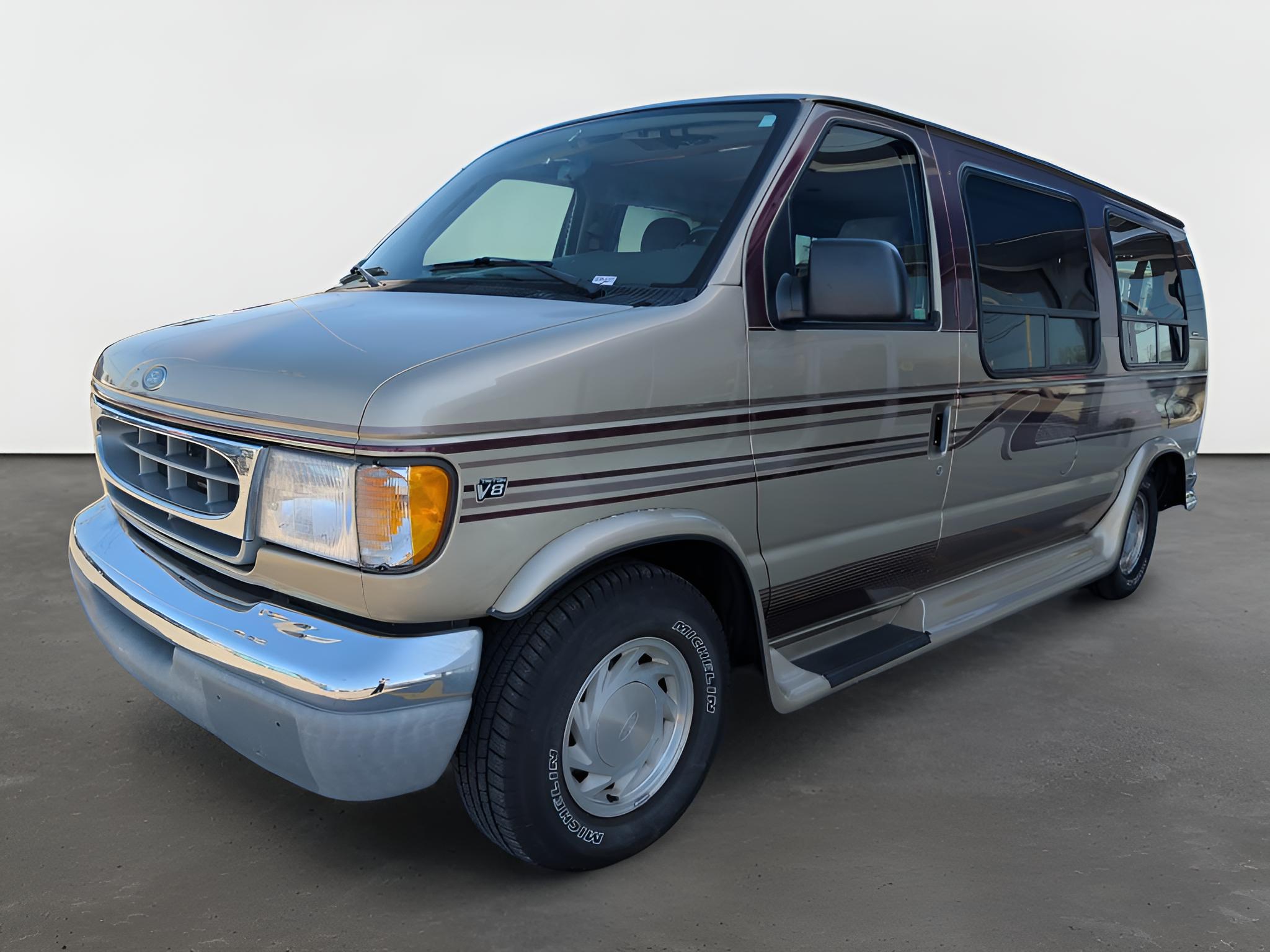 1999 Ford E-150 RV