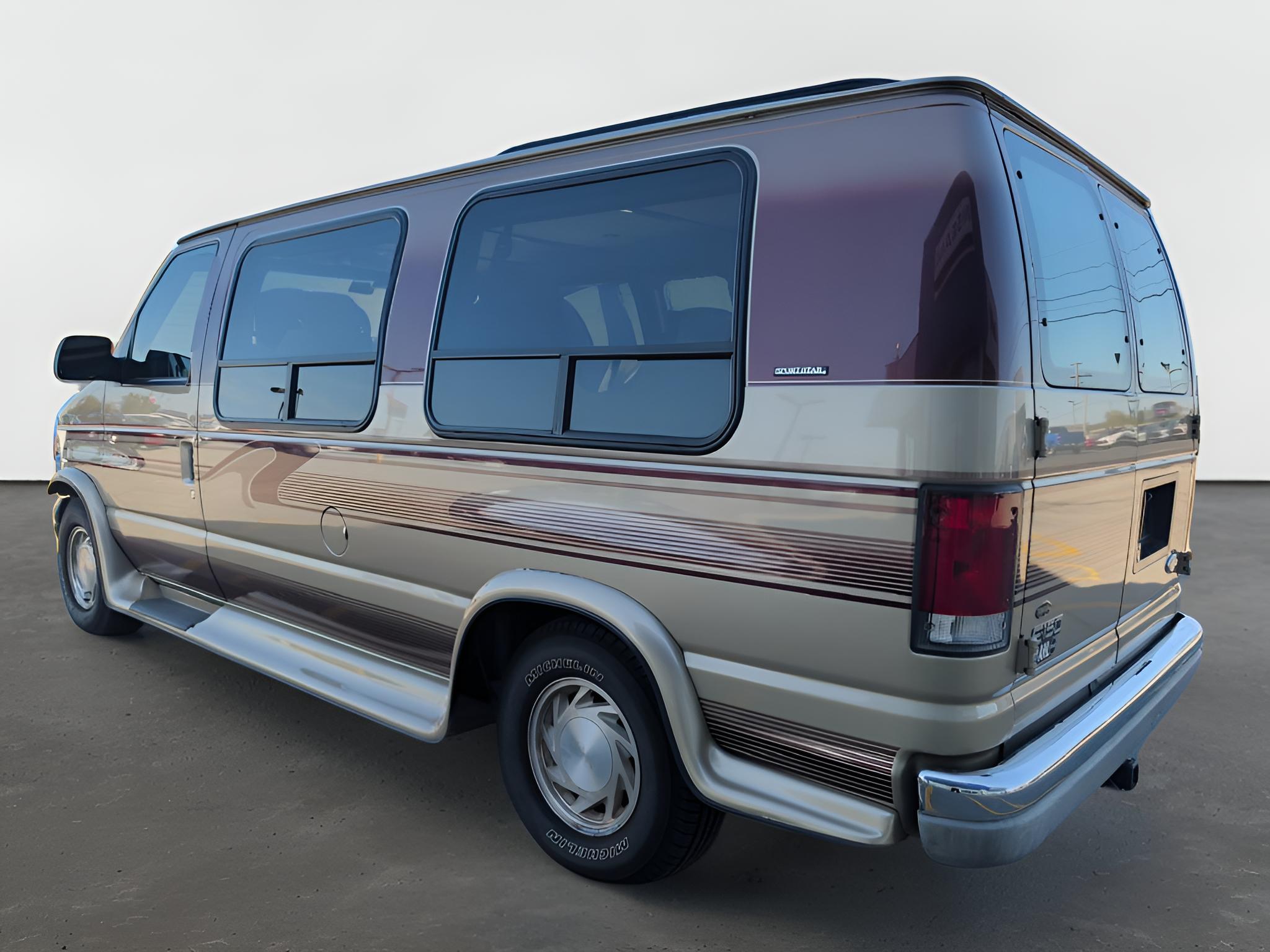 1999 Ford E-150 RV
