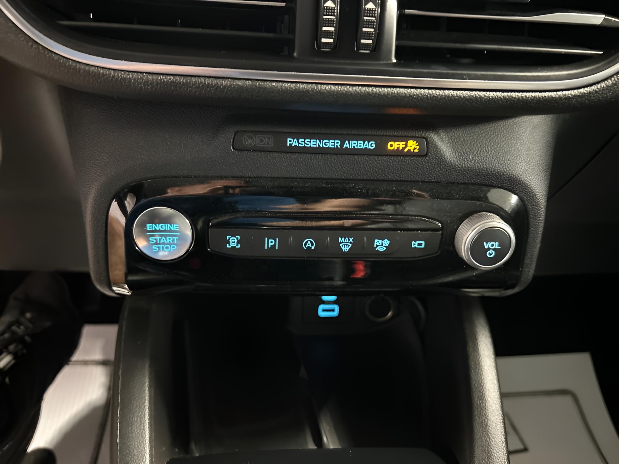 2023 Ford Escape Platinum
