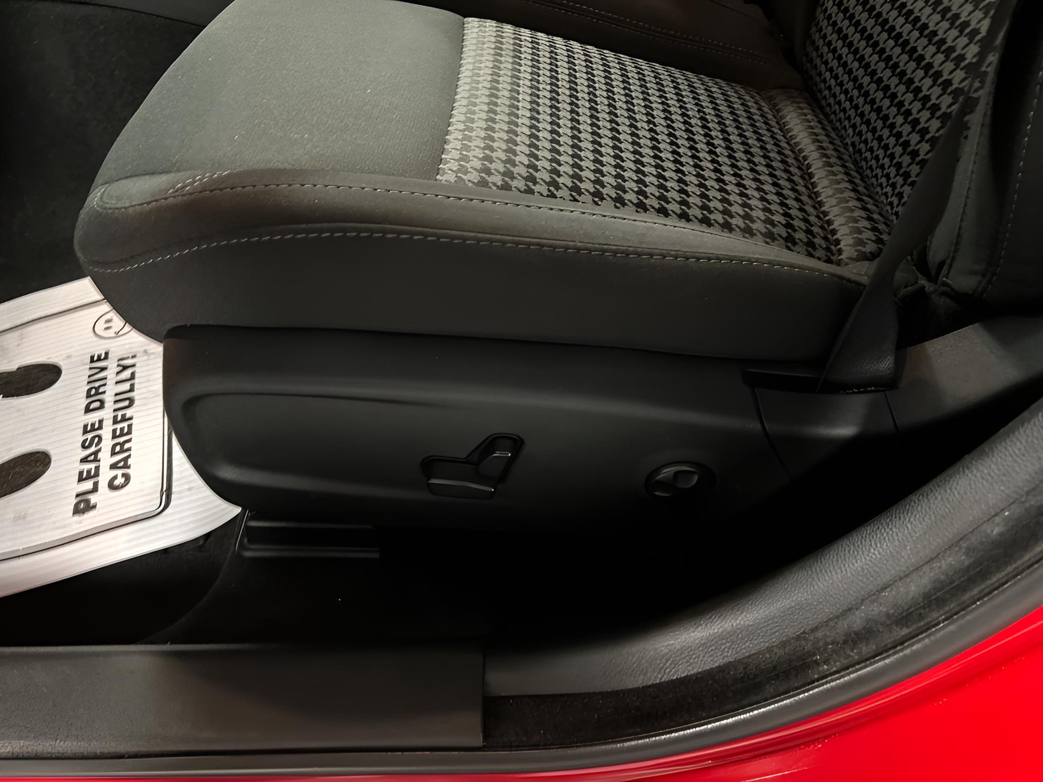 2021 Dodge Charger SXT RWD