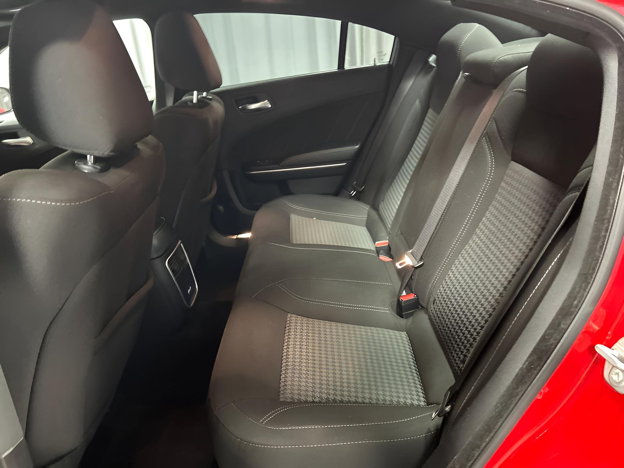 2021 Dodge Charger SXT RWD