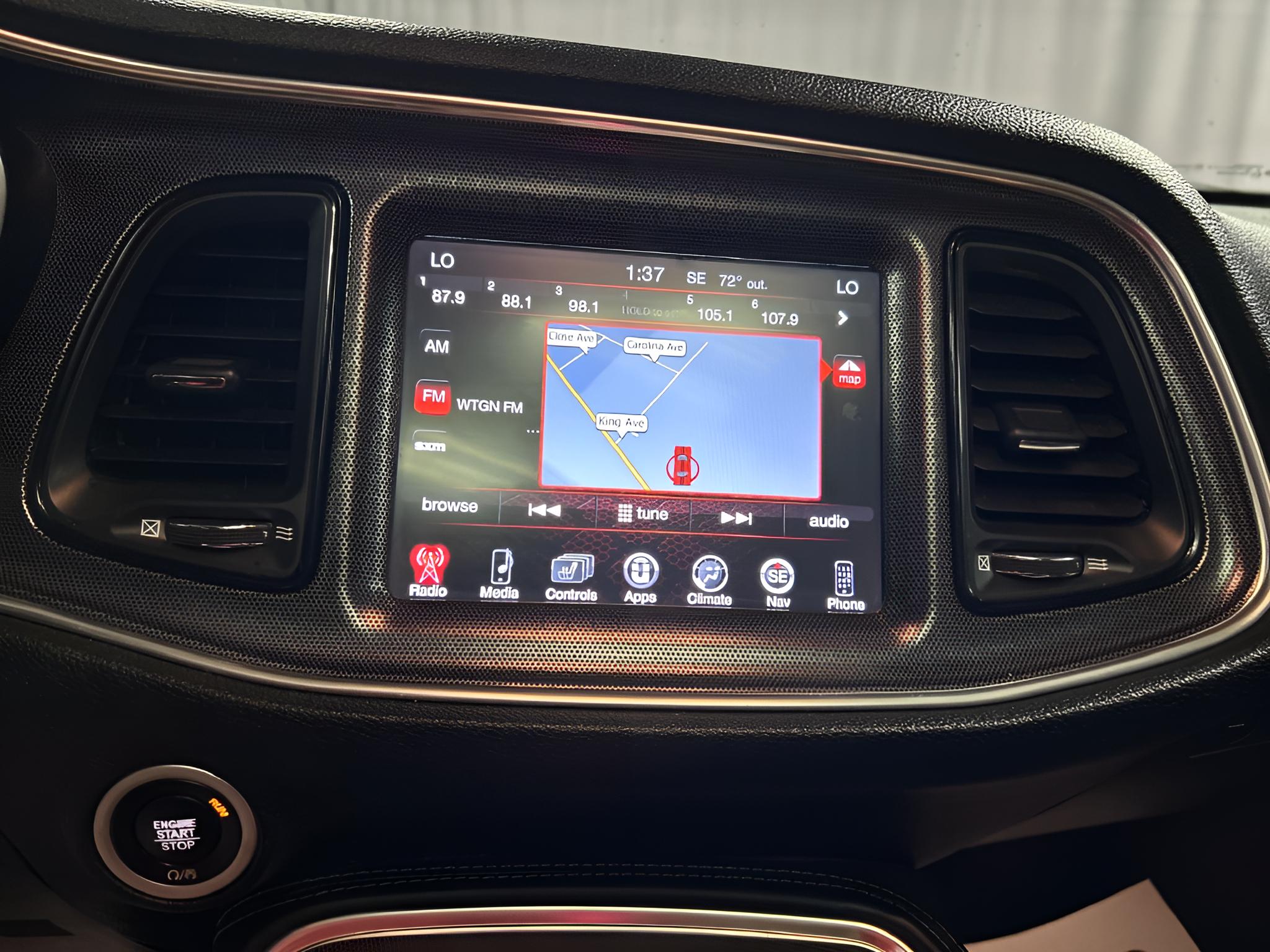 2017 Dodge Challenger SXT