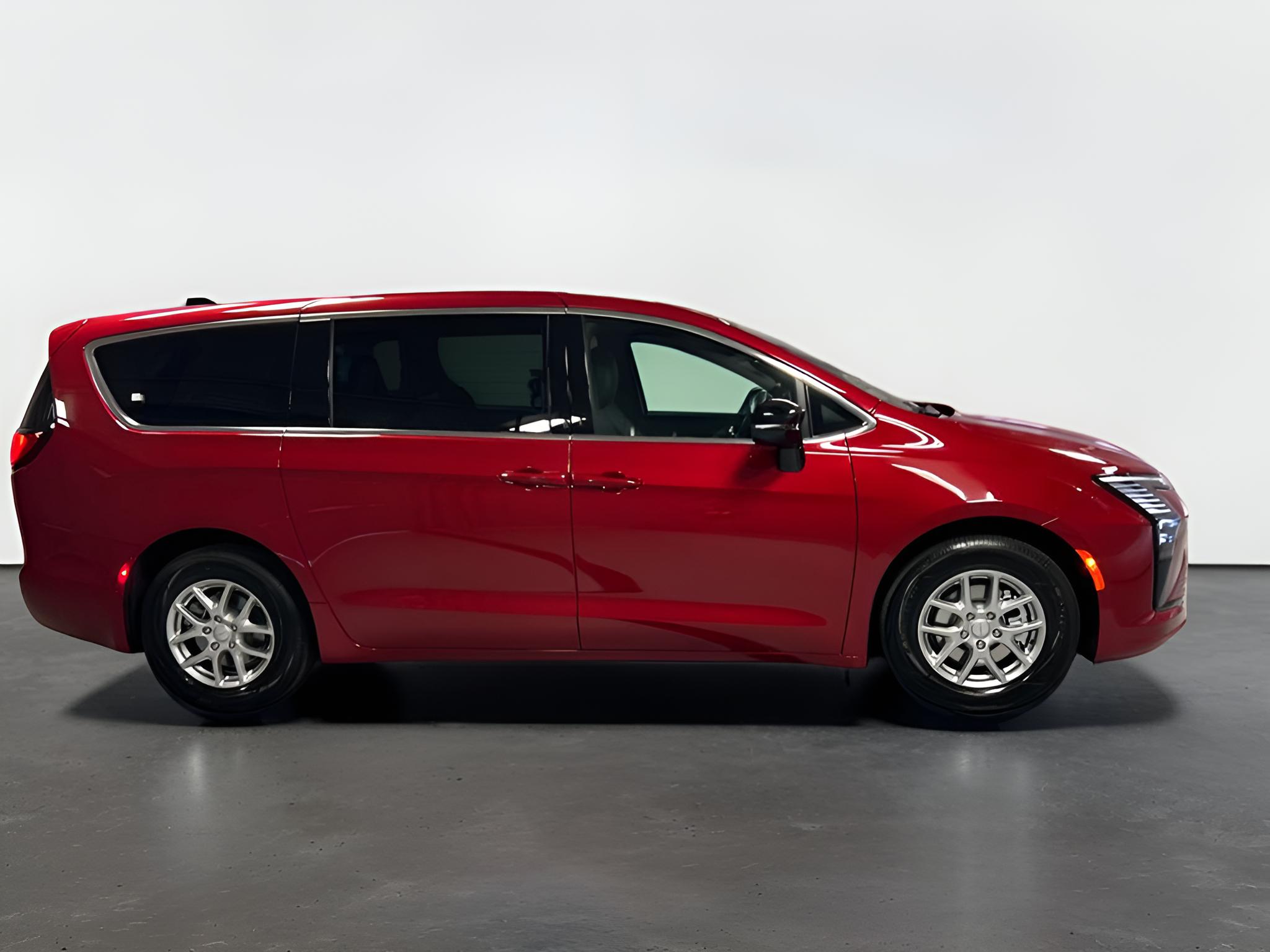 2027 Chrysler Pacifica PACIFICA SELECT