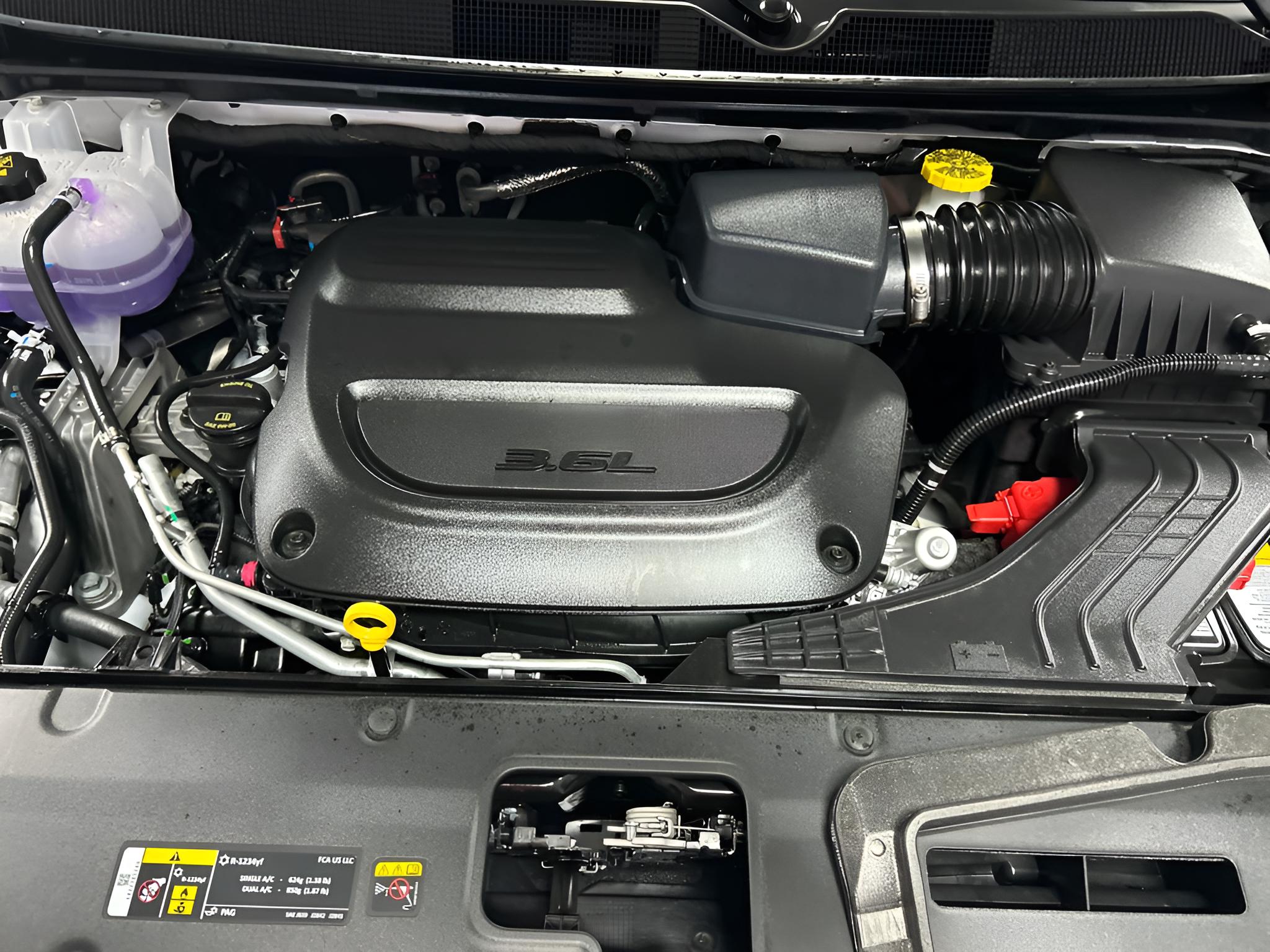 2027 Chrysler Pacifica PACIFICA SELECT