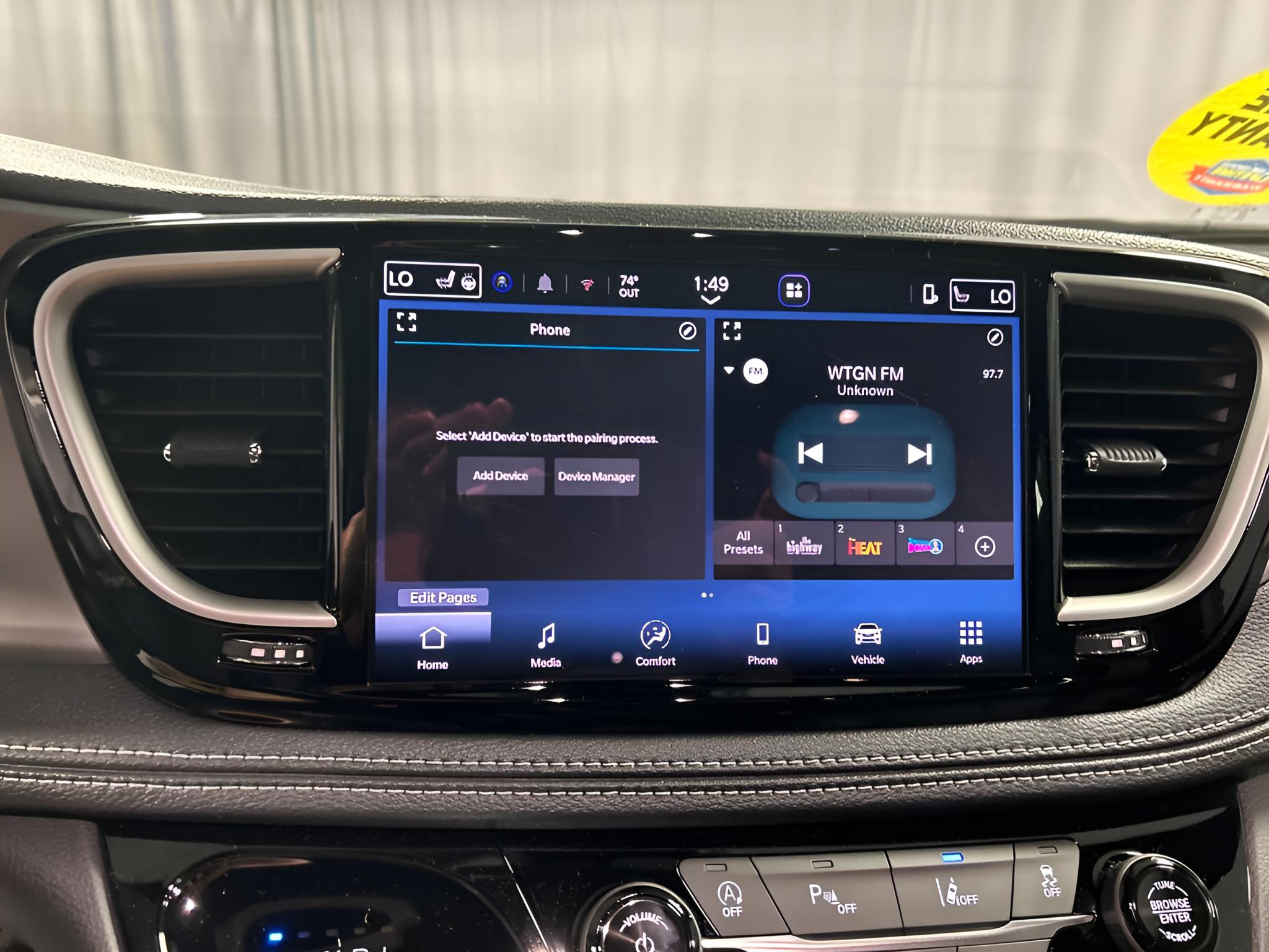 2027 Chrysler Pacifica PACIFICA SELECT