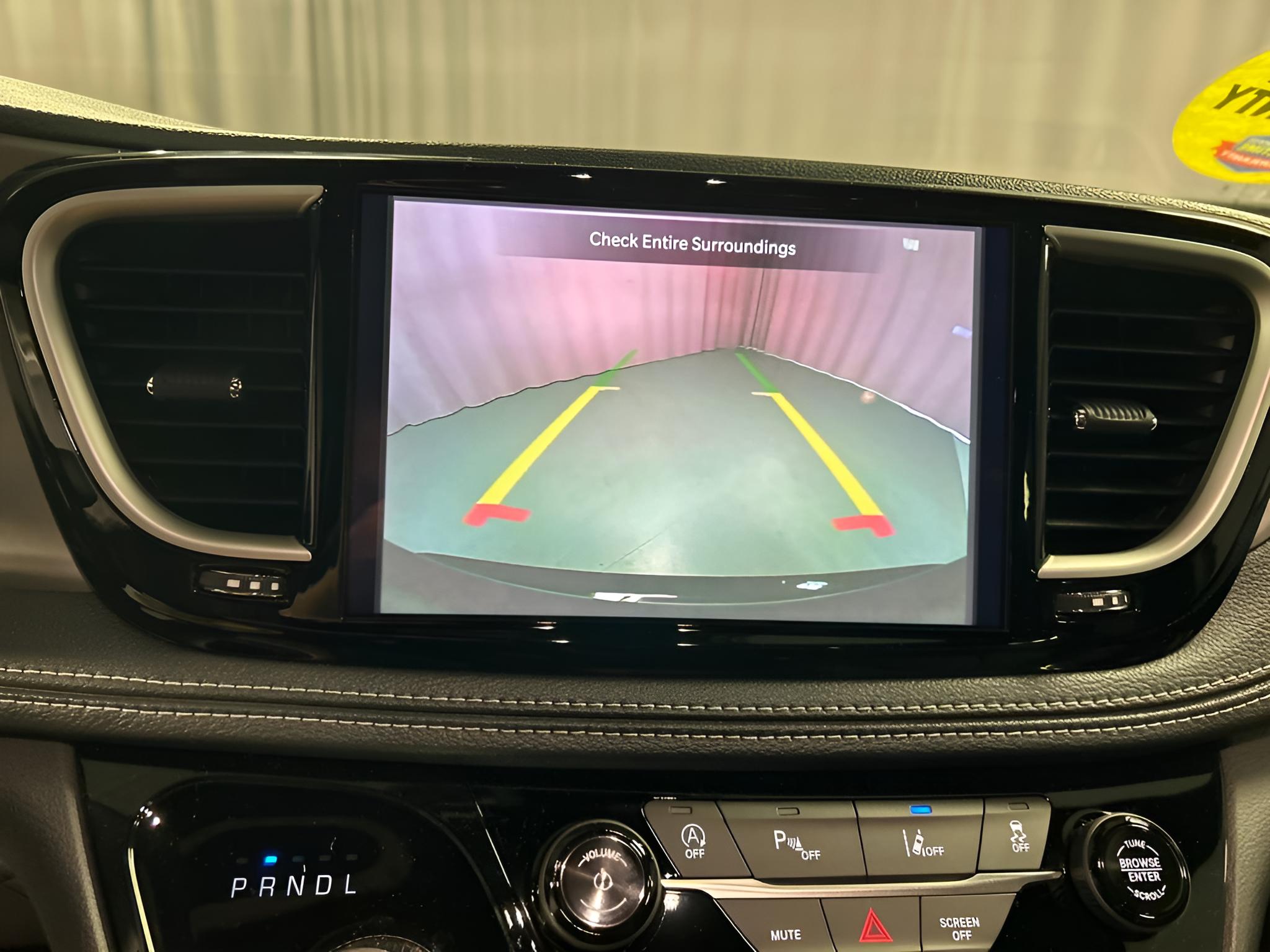 2027 Chrysler Pacifica PACIFICA SELECT