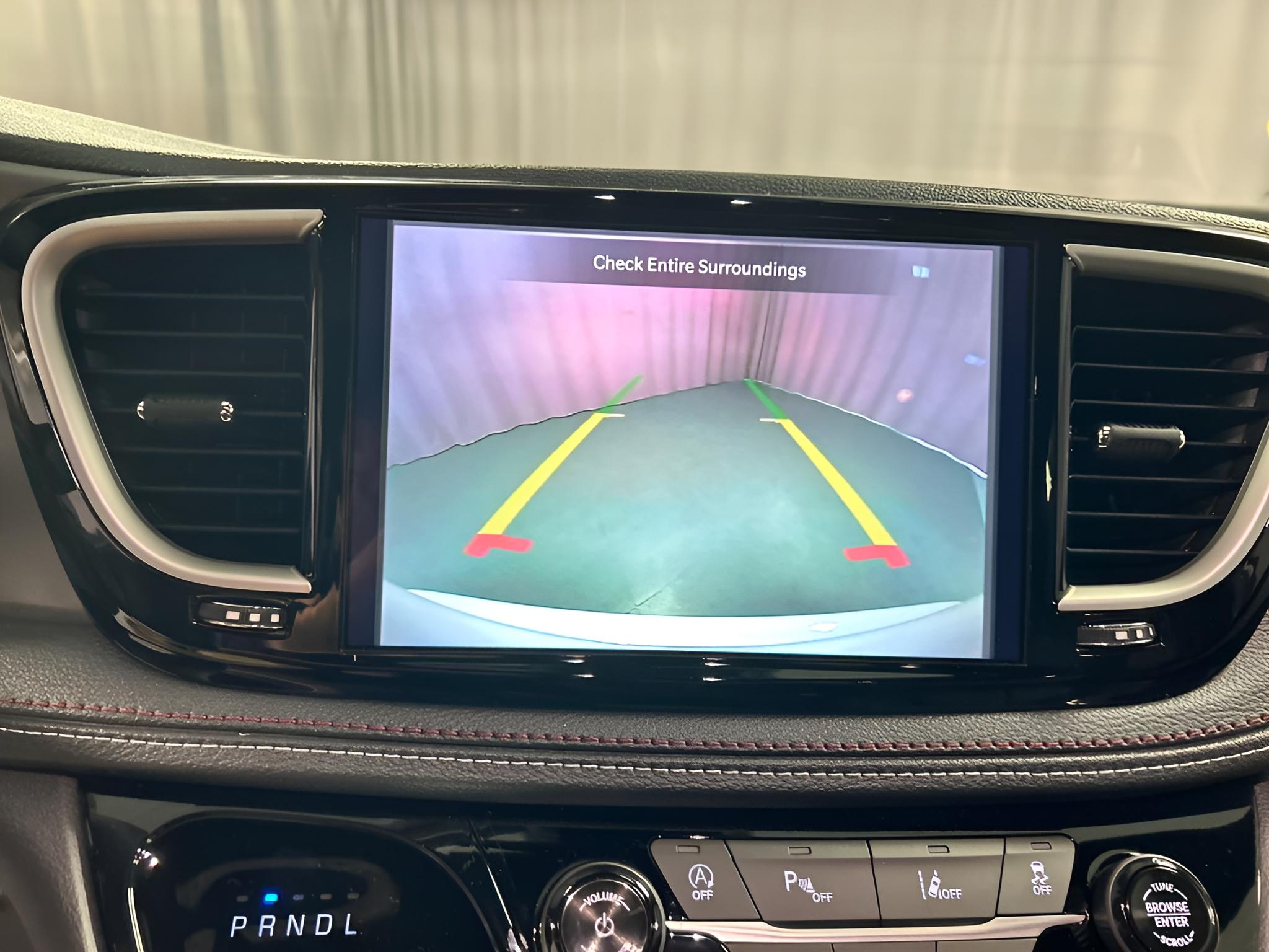 2027 Chrysler Pacifica PACIFICA SELECT