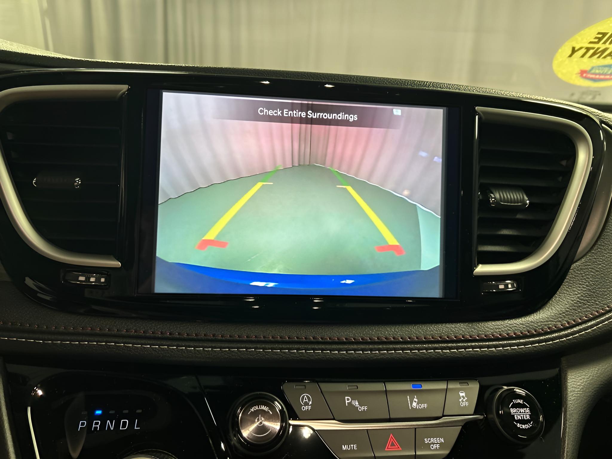 2027 Chrysler Pacifica PACIFICA SELECT