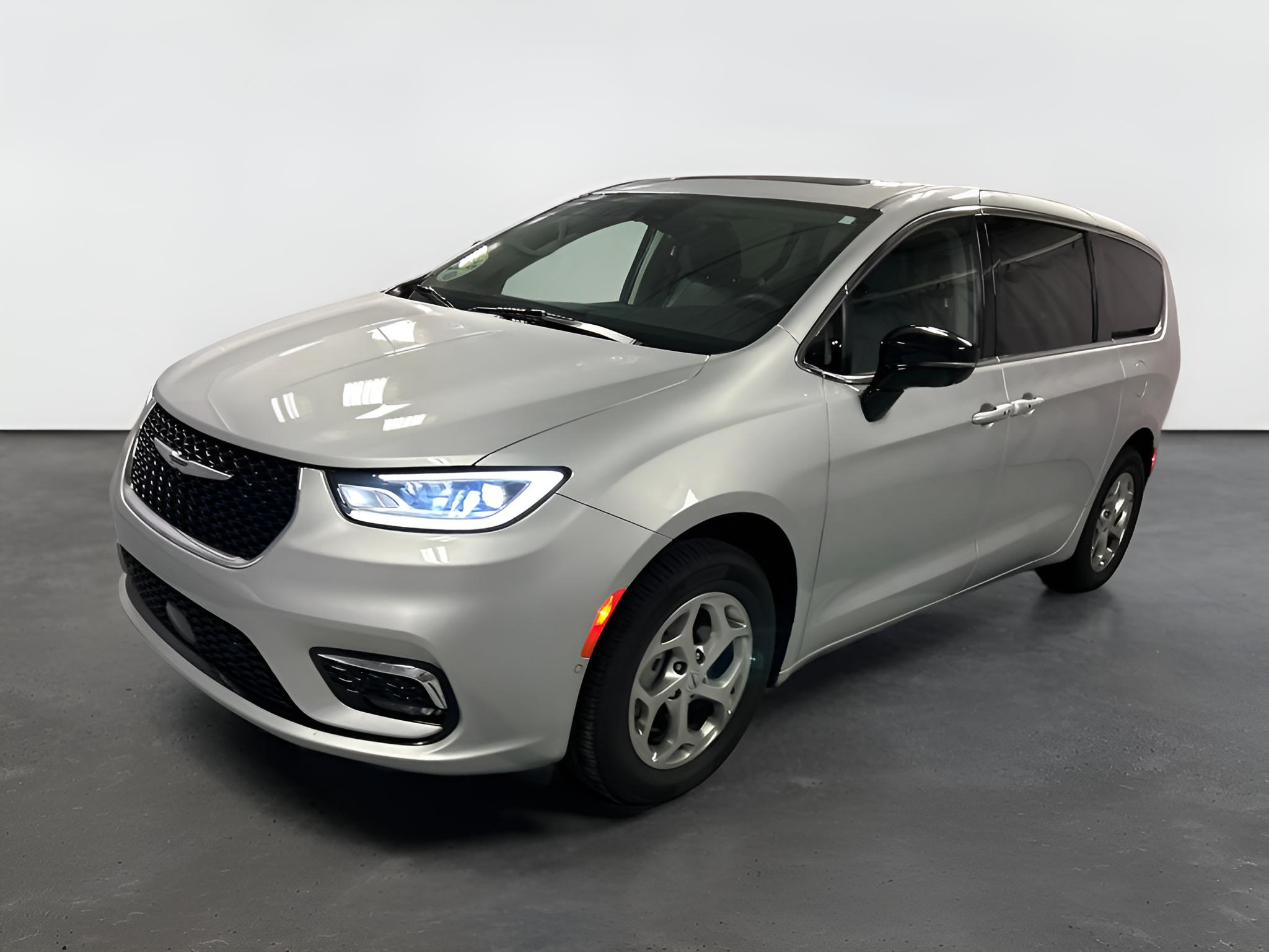 2024 Chrysler Pacifica Limited AWD