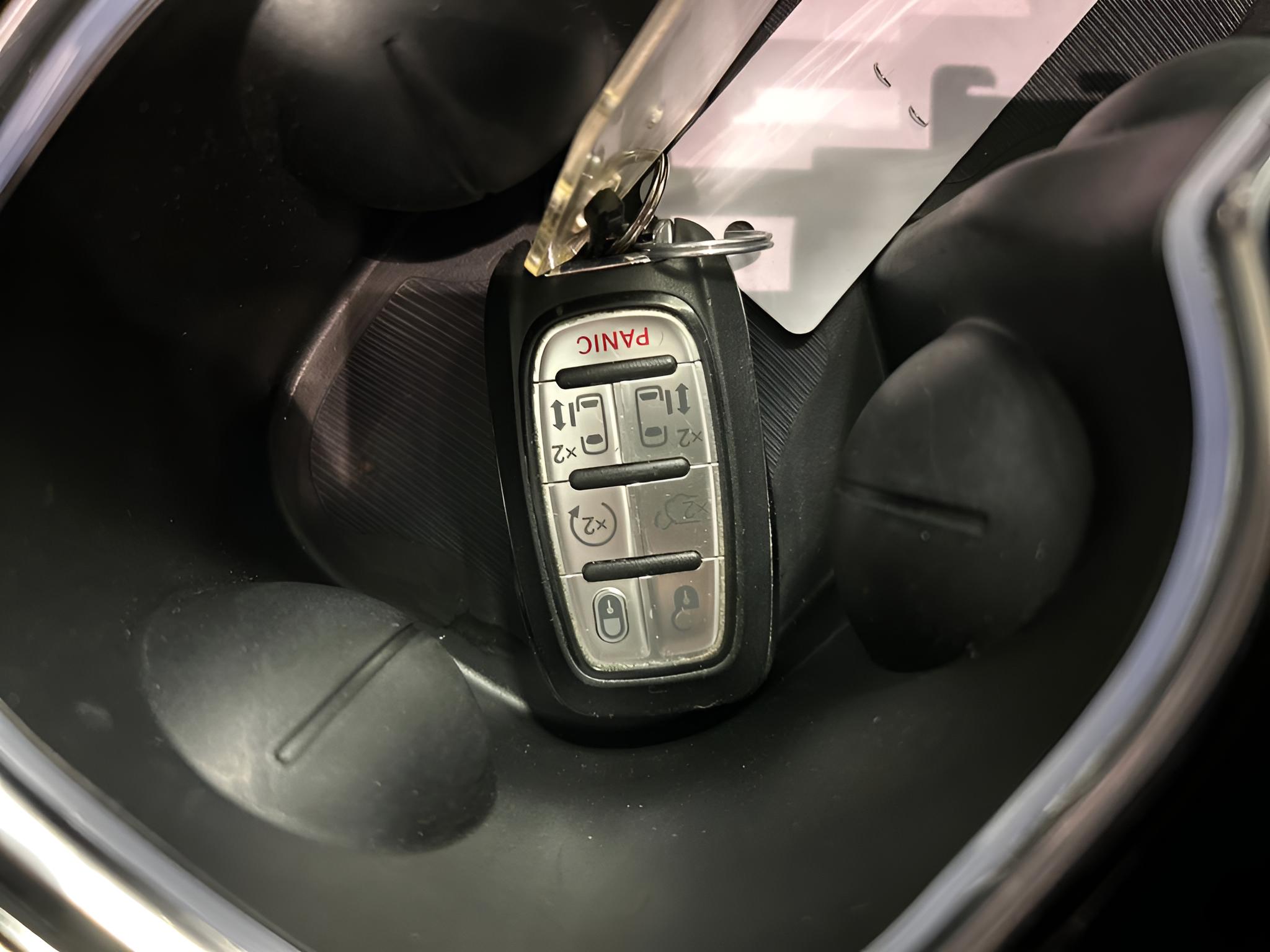 2024 Chrysler Pacifica Limited AWD