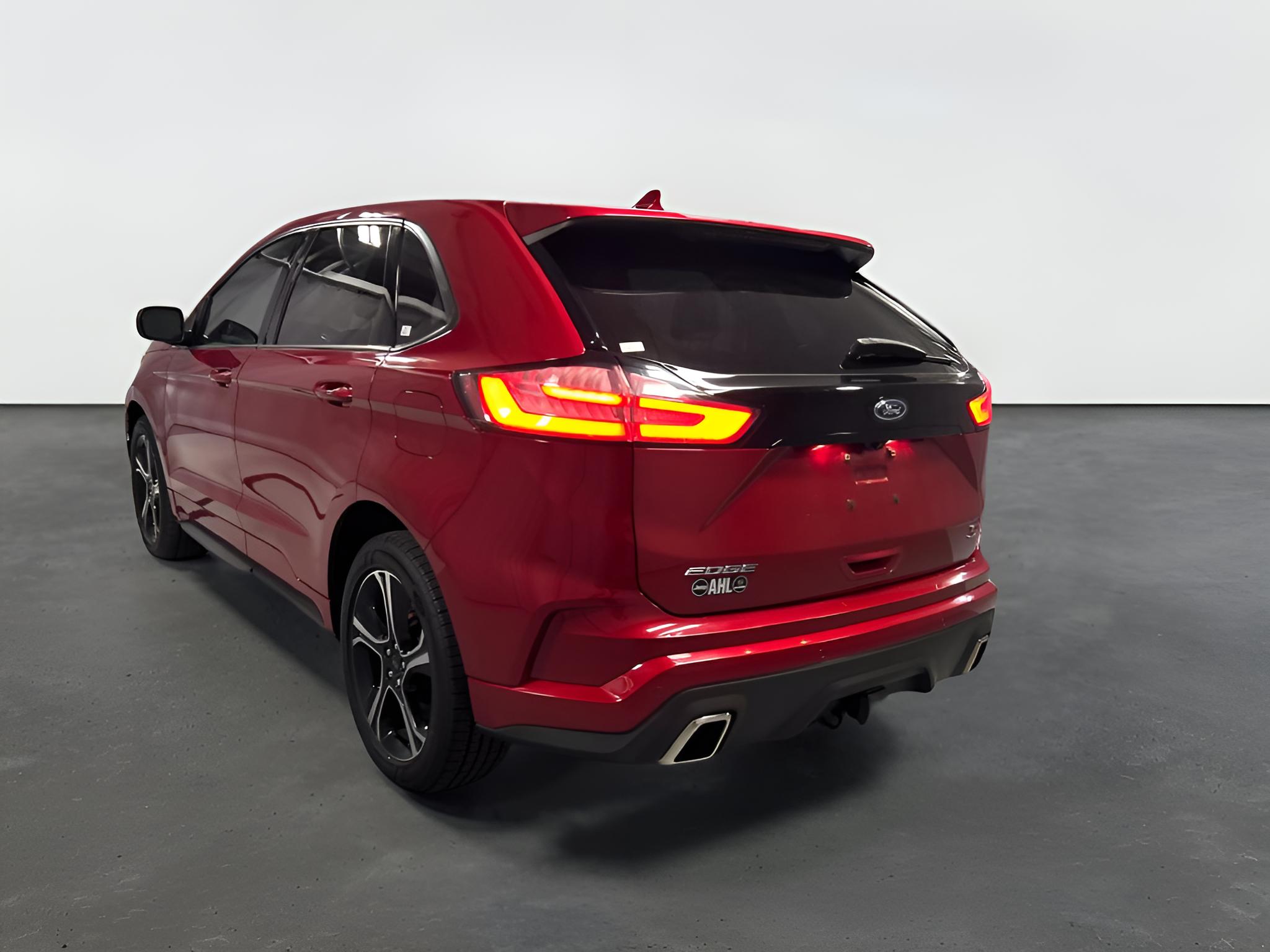 2020 Ford Edge ST