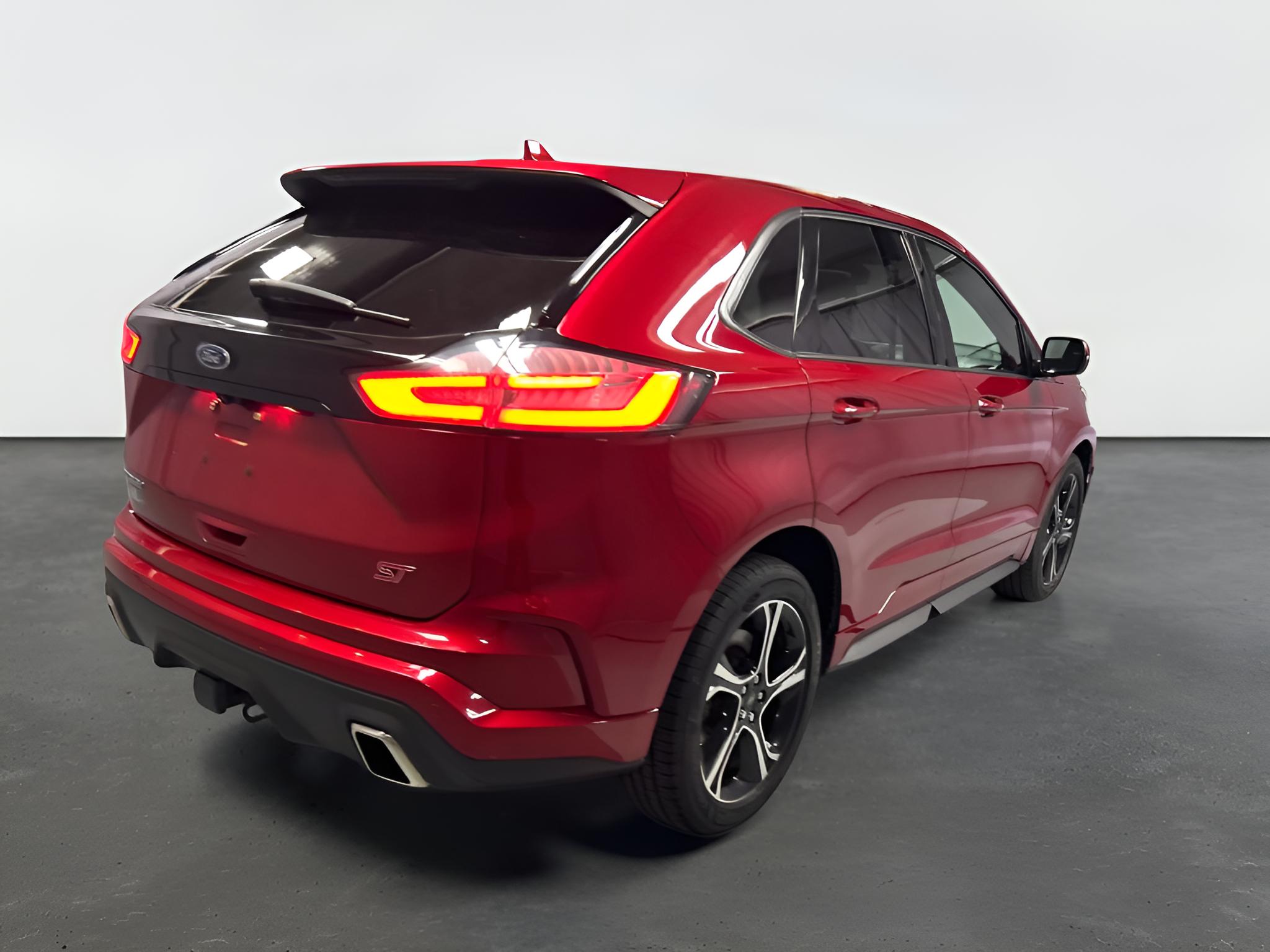 2020 Ford Edge ST