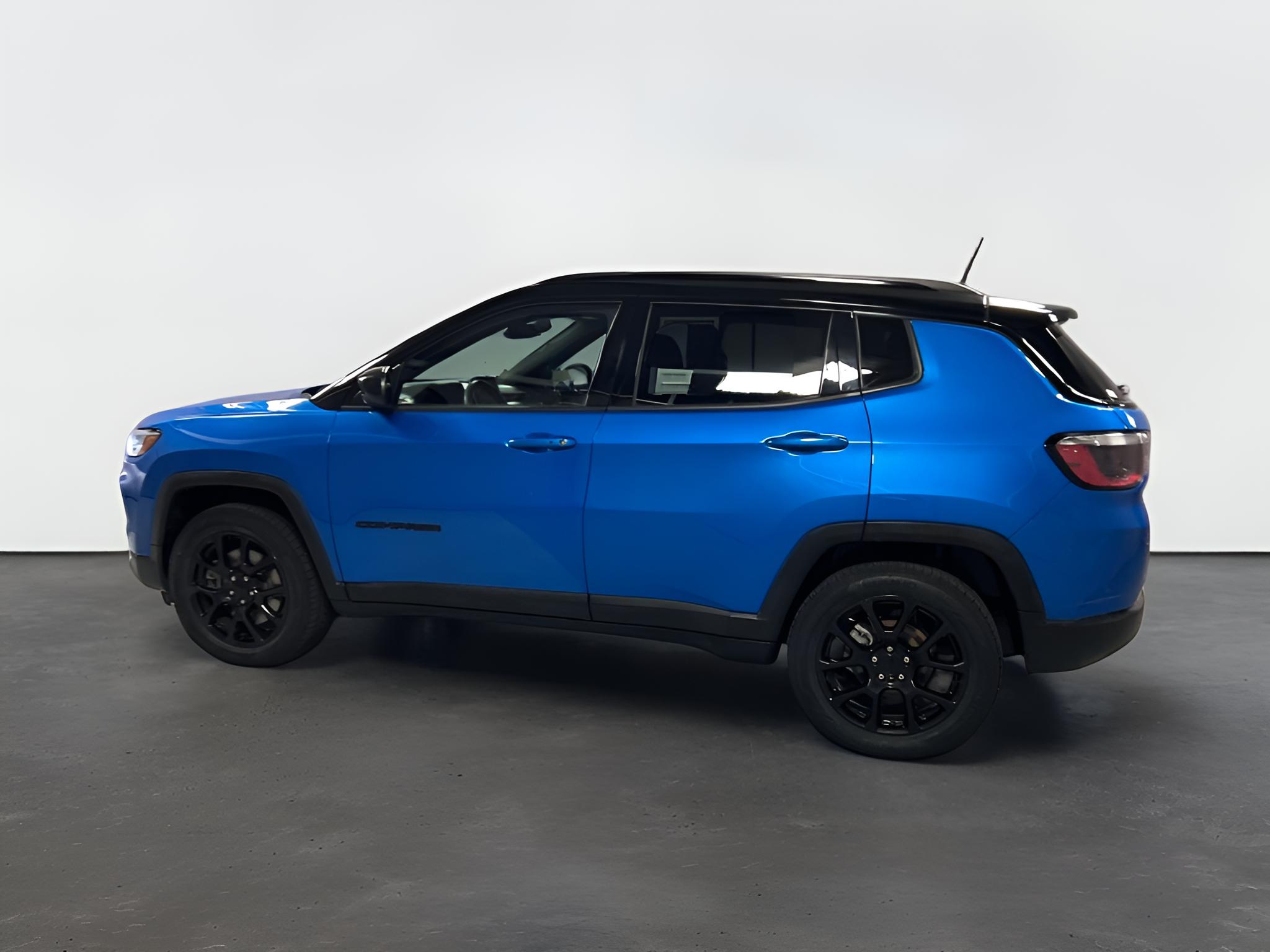 2023 Jeep Compass Altitude 4x4
