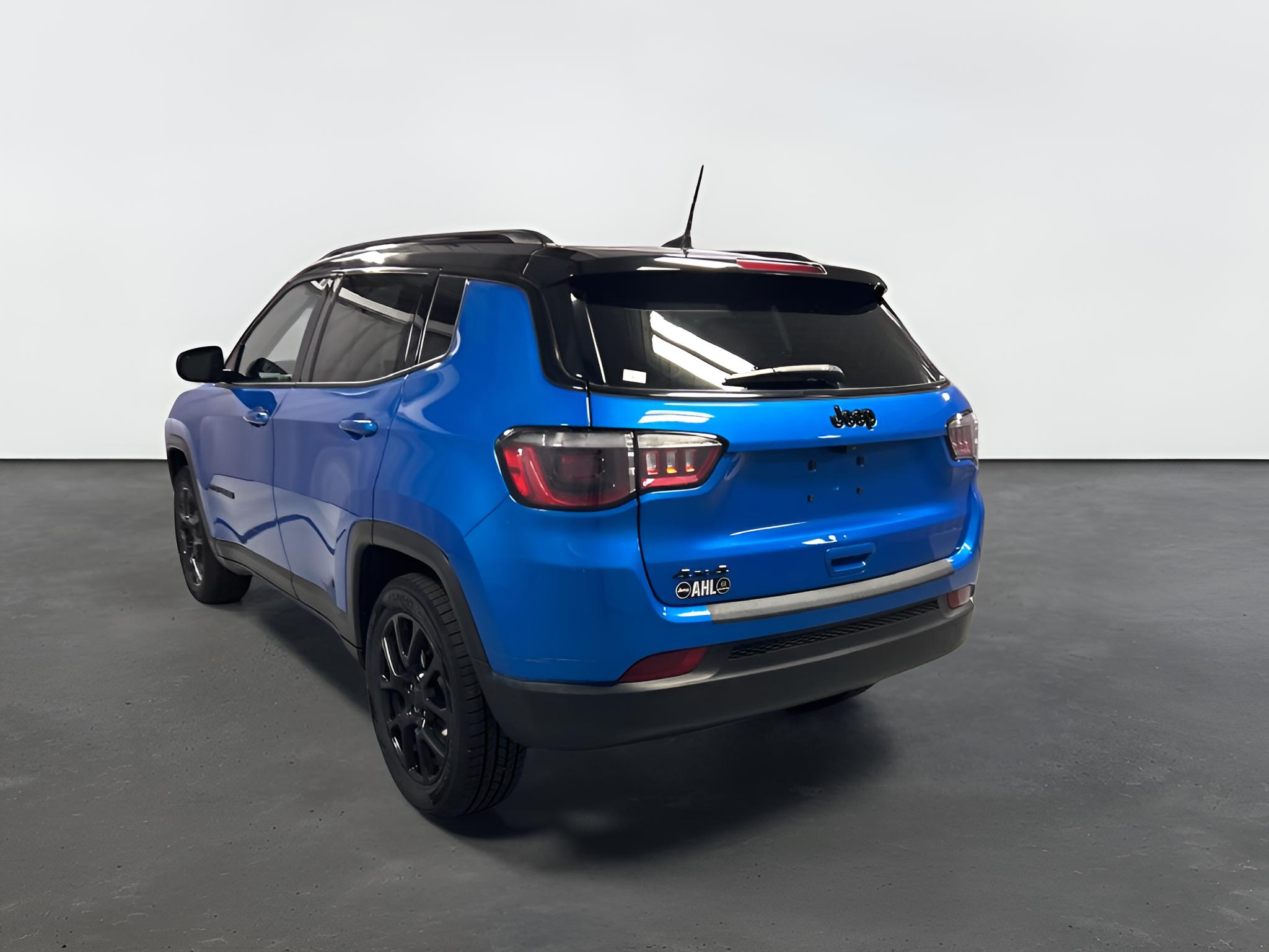 2023 Jeep Compass Altitude 4x4