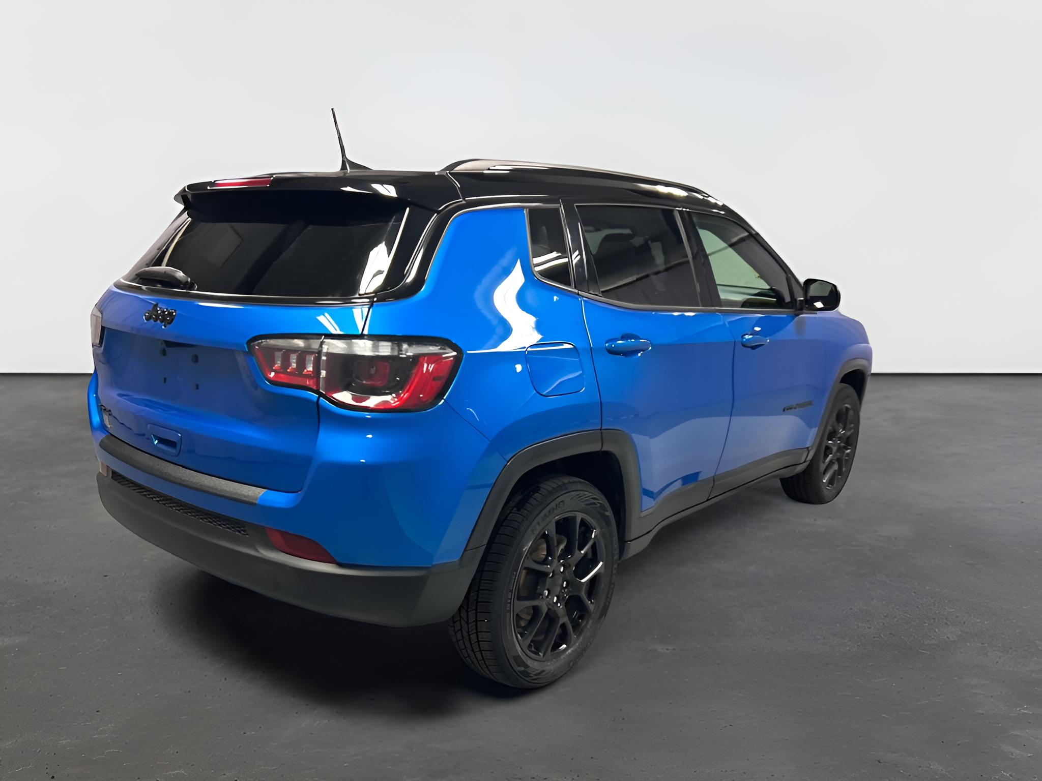 2023 Jeep Compass Altitude 4x4