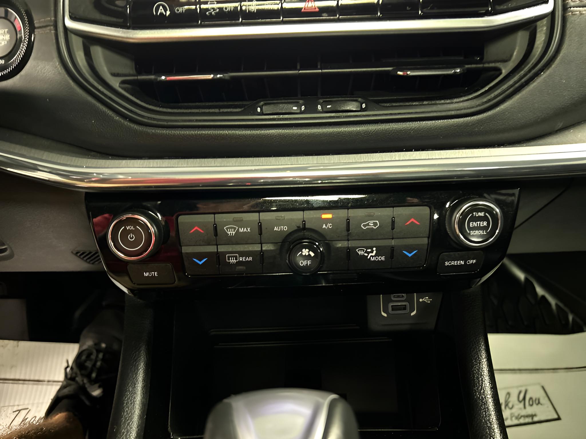 2022 Jeep Compass (RED) Edition