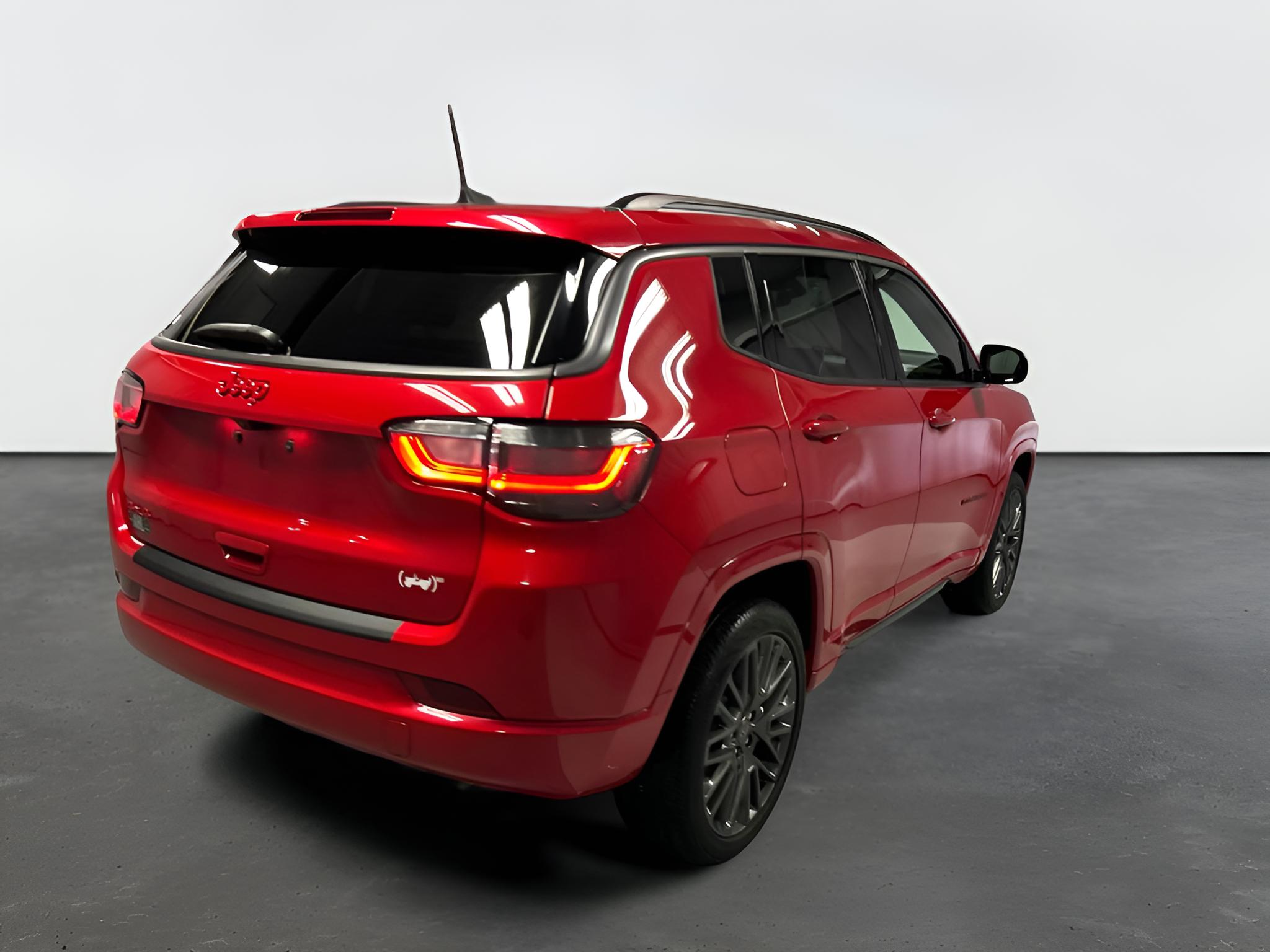 2022 Jeep Compass (RED) Edition