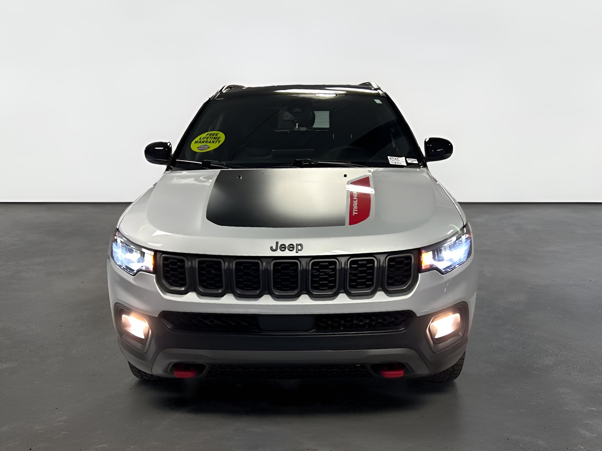 2025 Jeep Compass Trailhawk 4x4