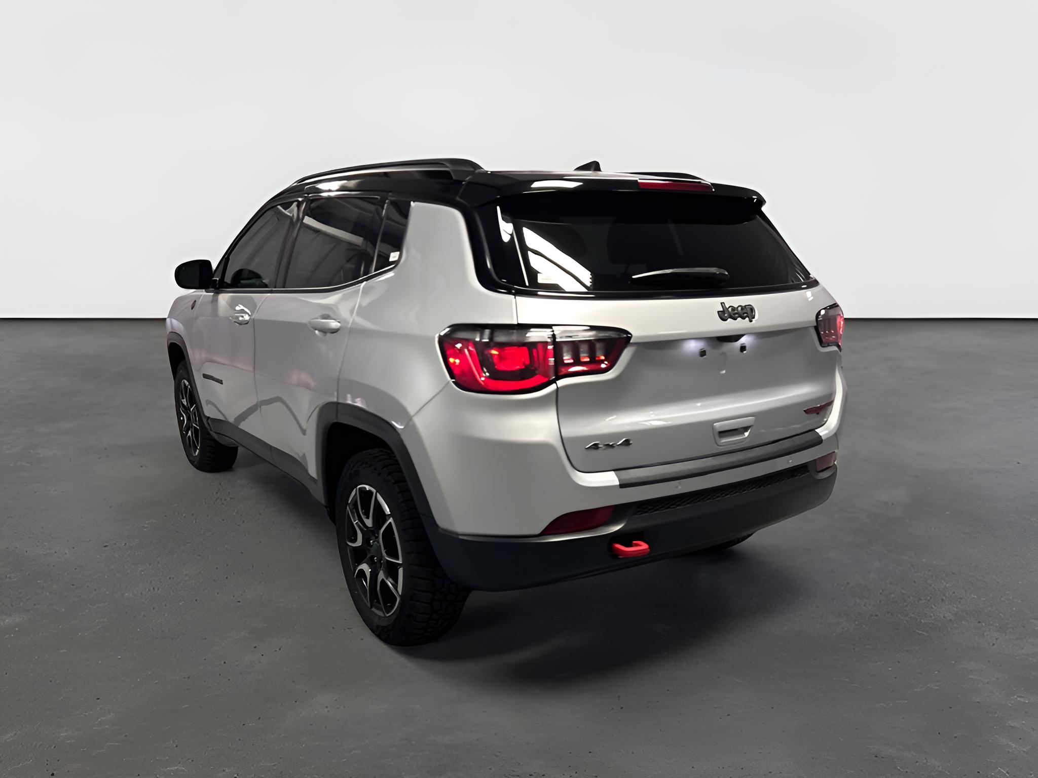 2025 Jeep Compass Trailhawk 4x4