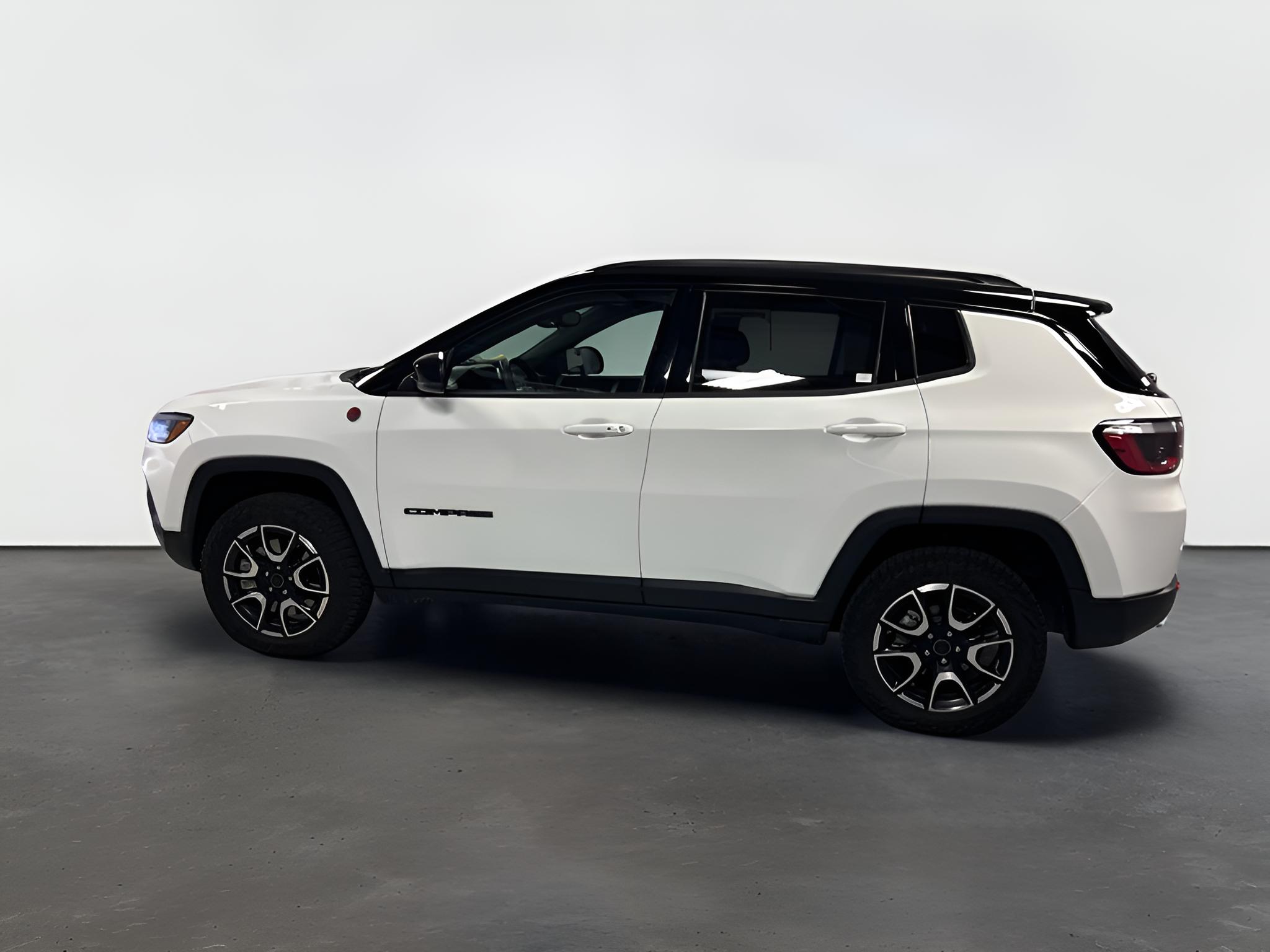 2025 Jeep Compass Trailhawk 4x4