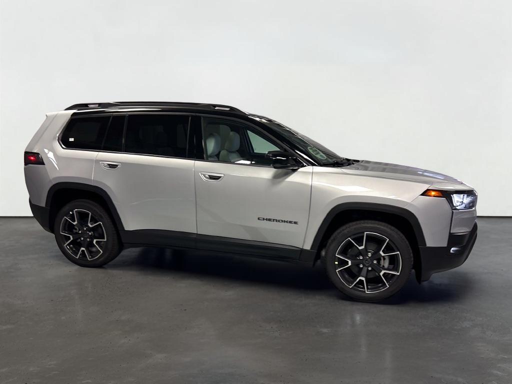 2026 Jeep Cherokee CHEROKEE OVERLAND 4X4