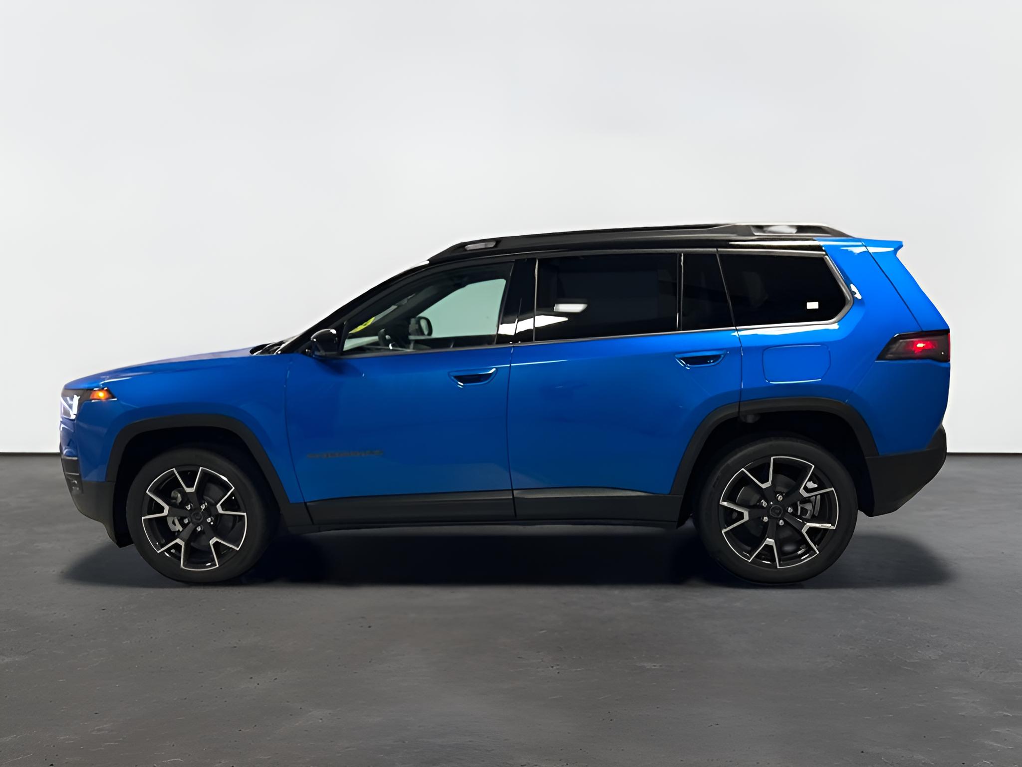 2027 Jeep Cherokee CHEROKEE OVERLAND 4X4